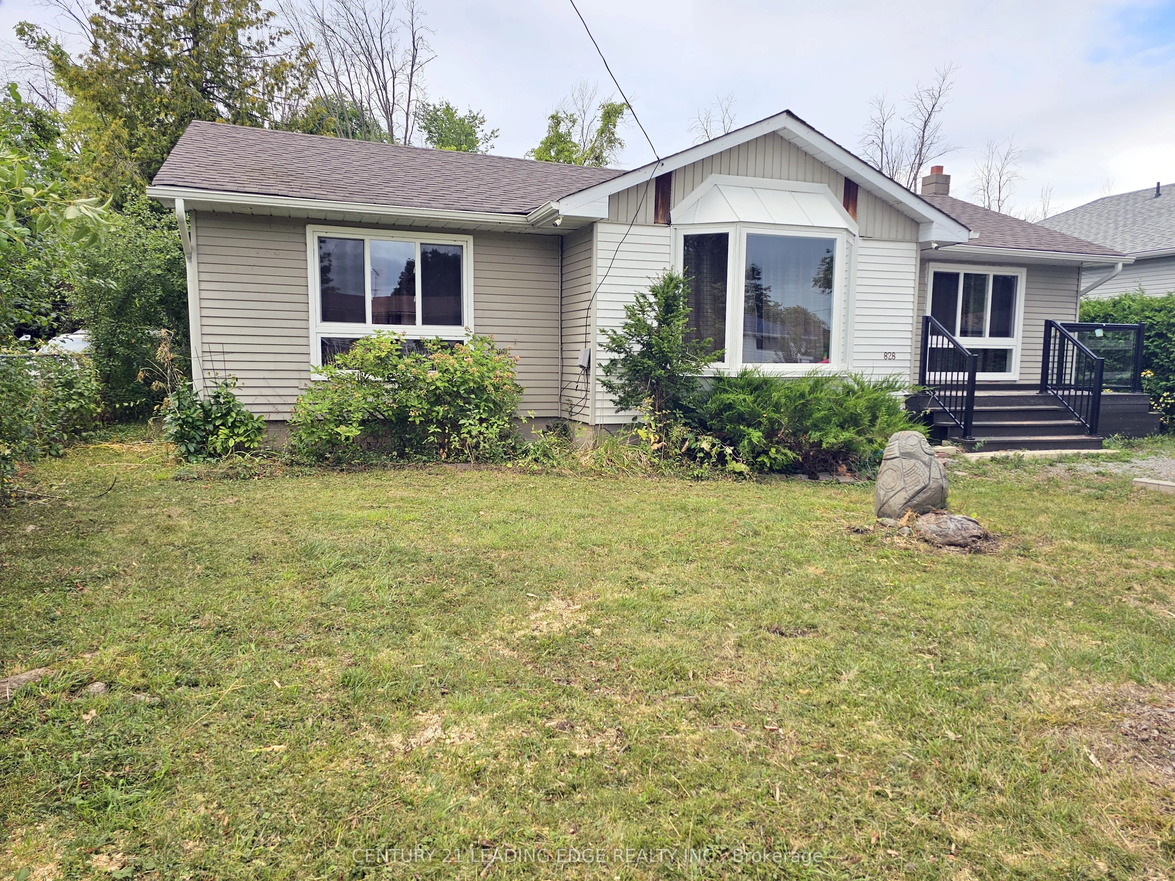 828 Norval Road
