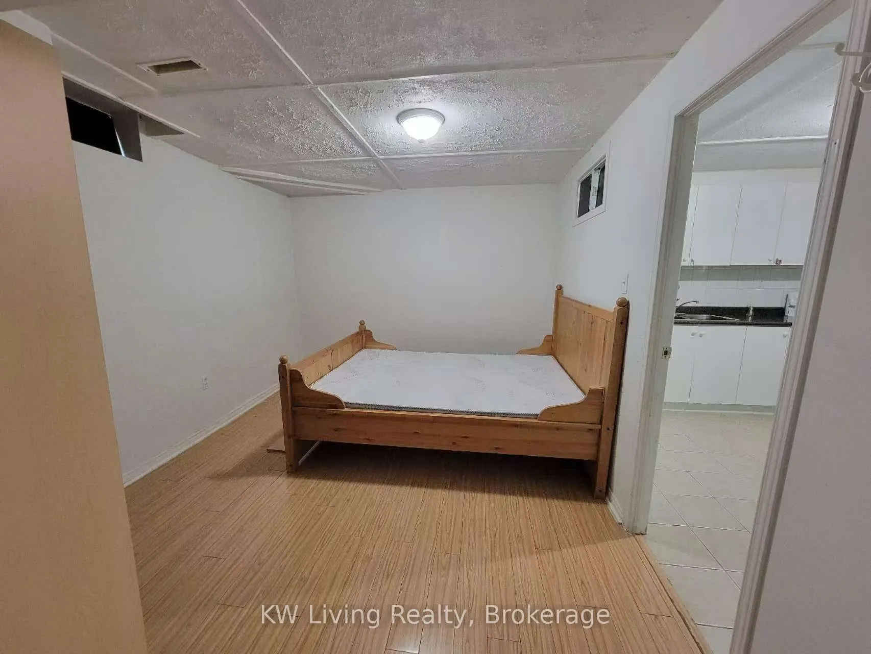34 Hendon Road, #Basement