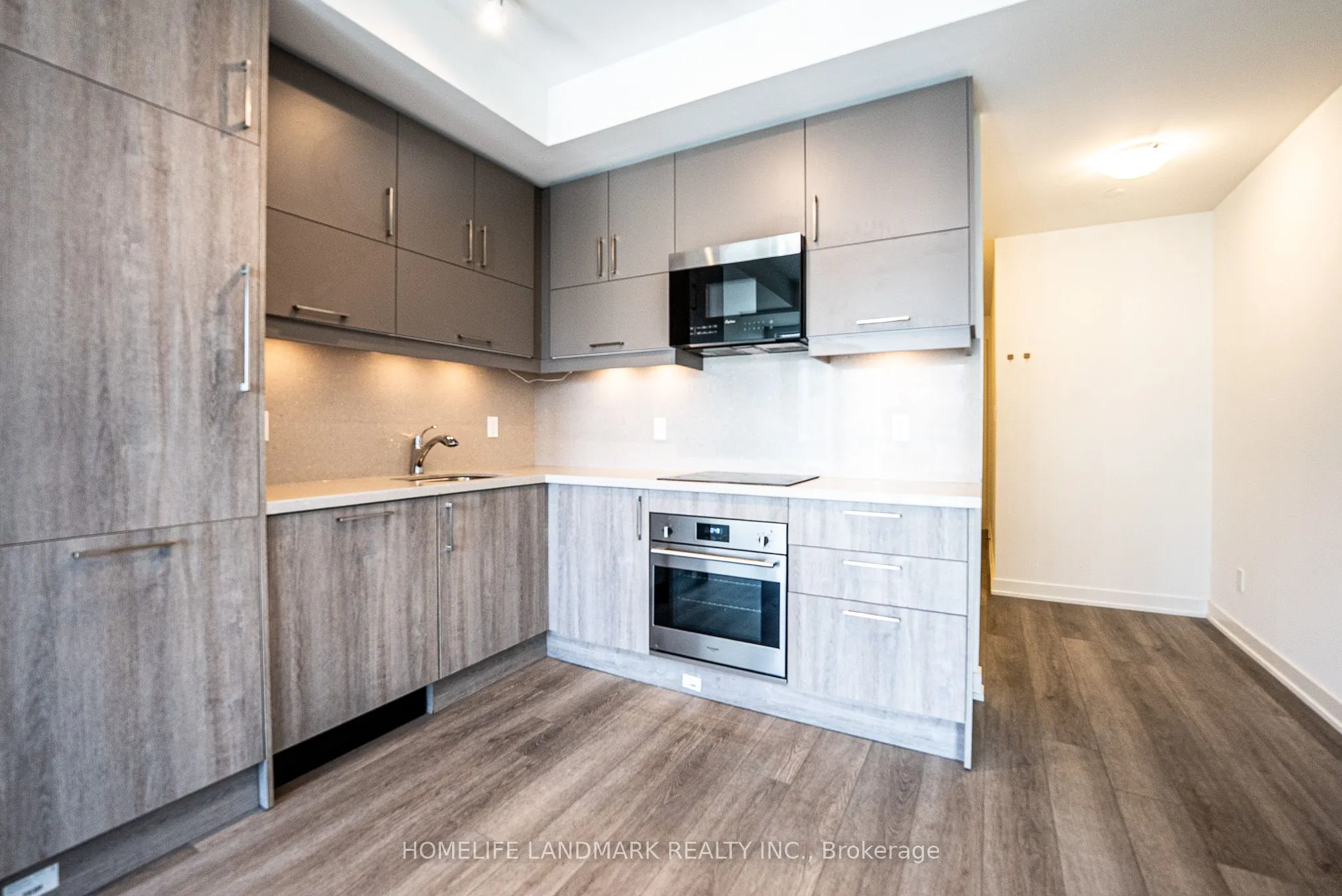 292 Verdale Crossing, #1701B