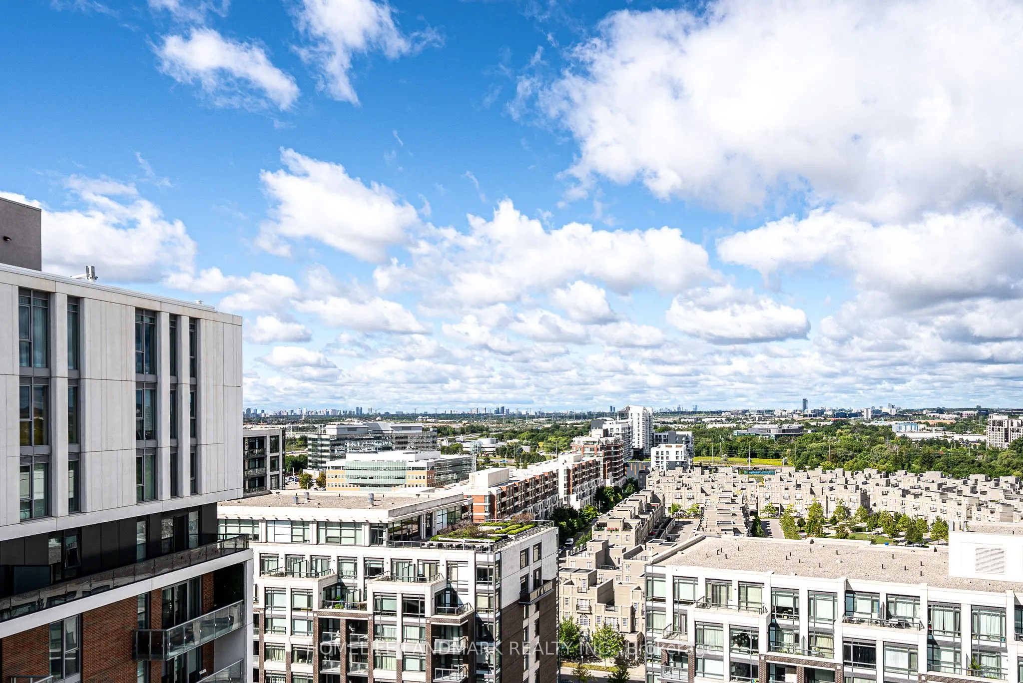 292 Verdale Crossing, #1701B