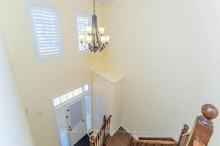 19 Cecil Crescent