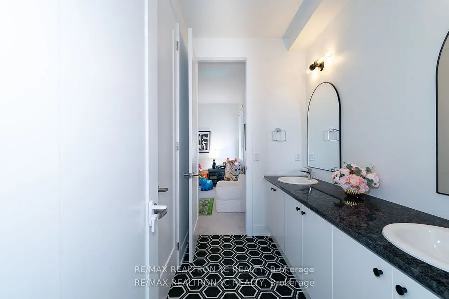 216 Sikura Circle