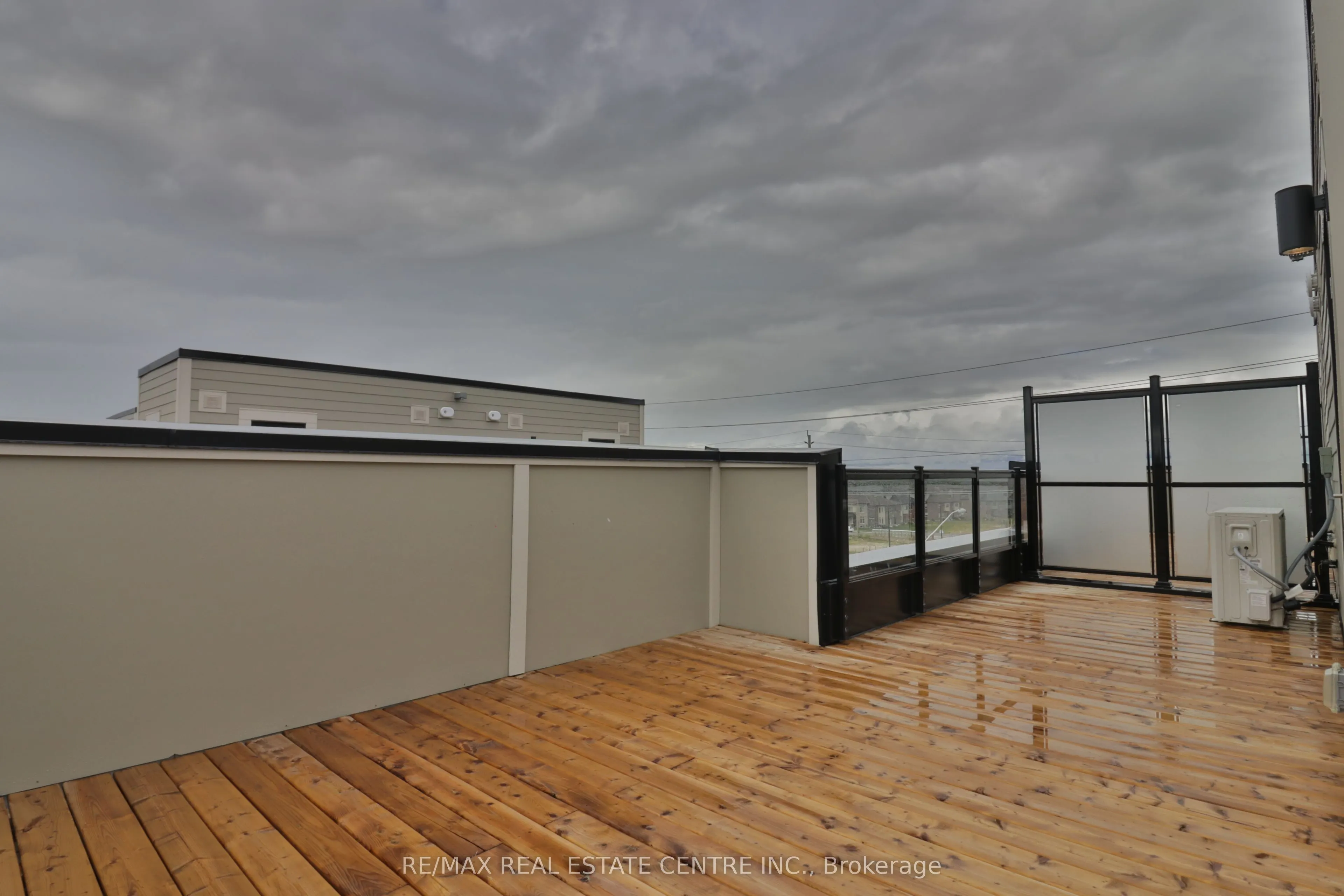 16 Lytham Green Circle, #26