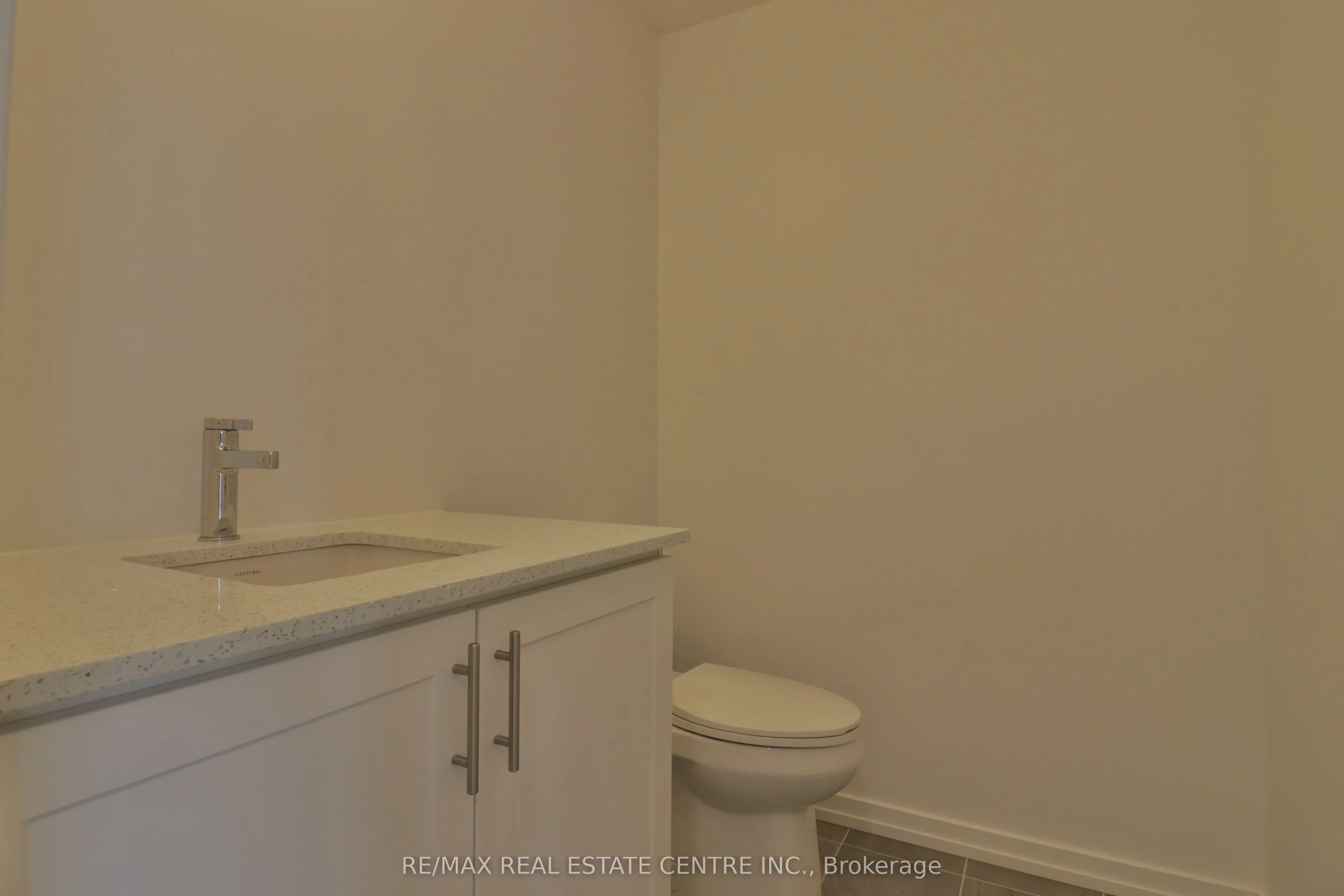 16 Lytham Green Circle, #26