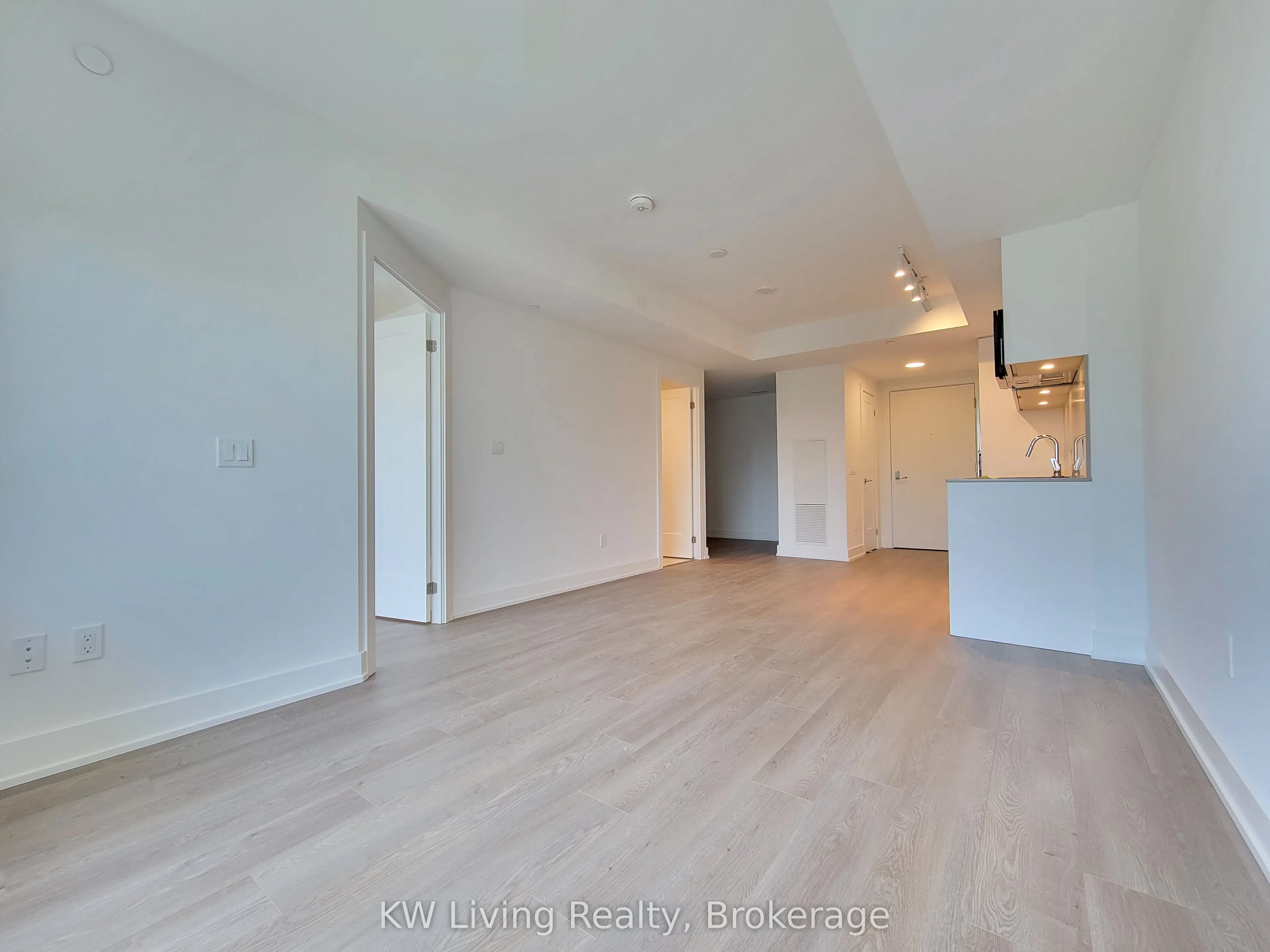 8 Cedarland Drive, #615