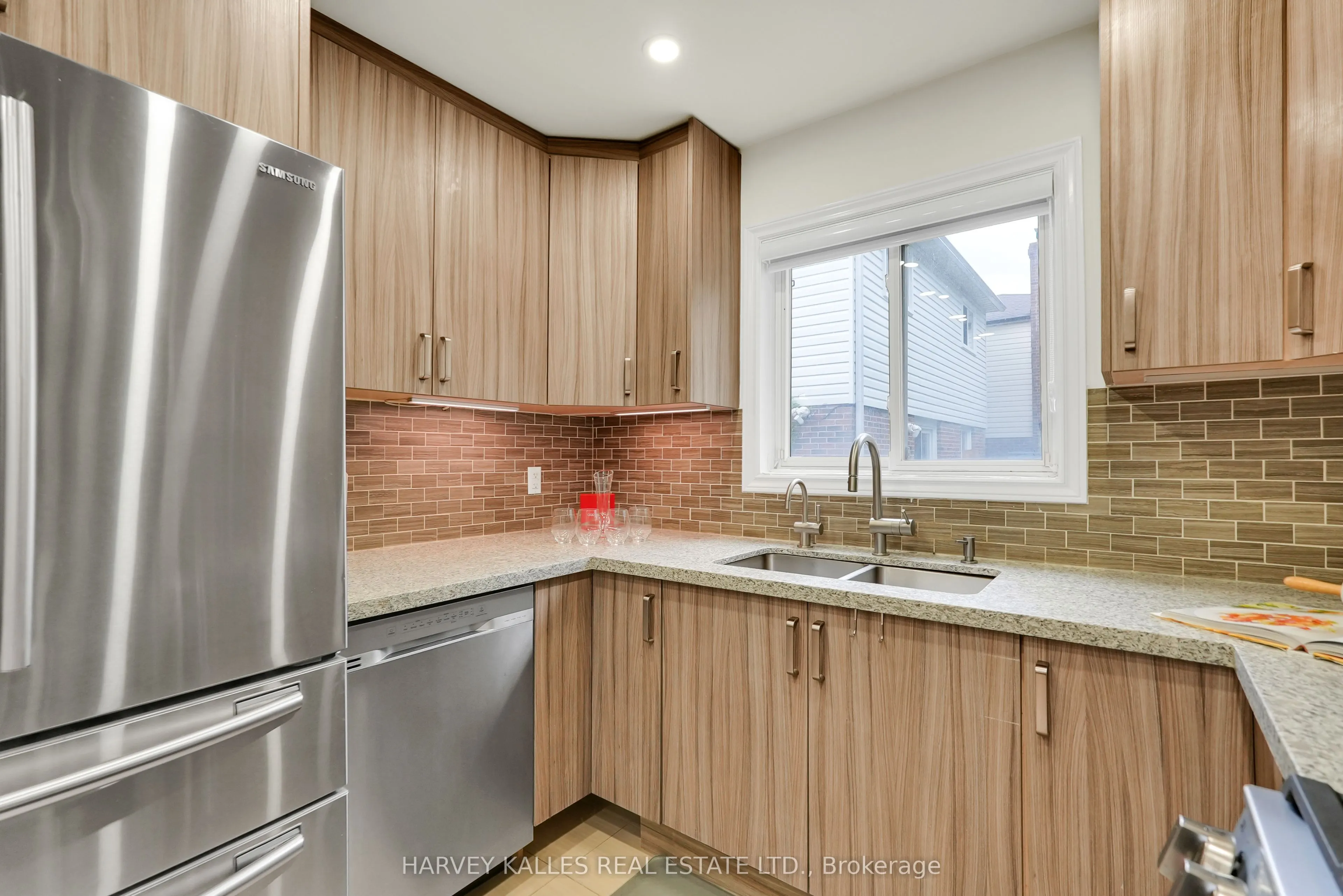 36 Aberfeldy Crescent
