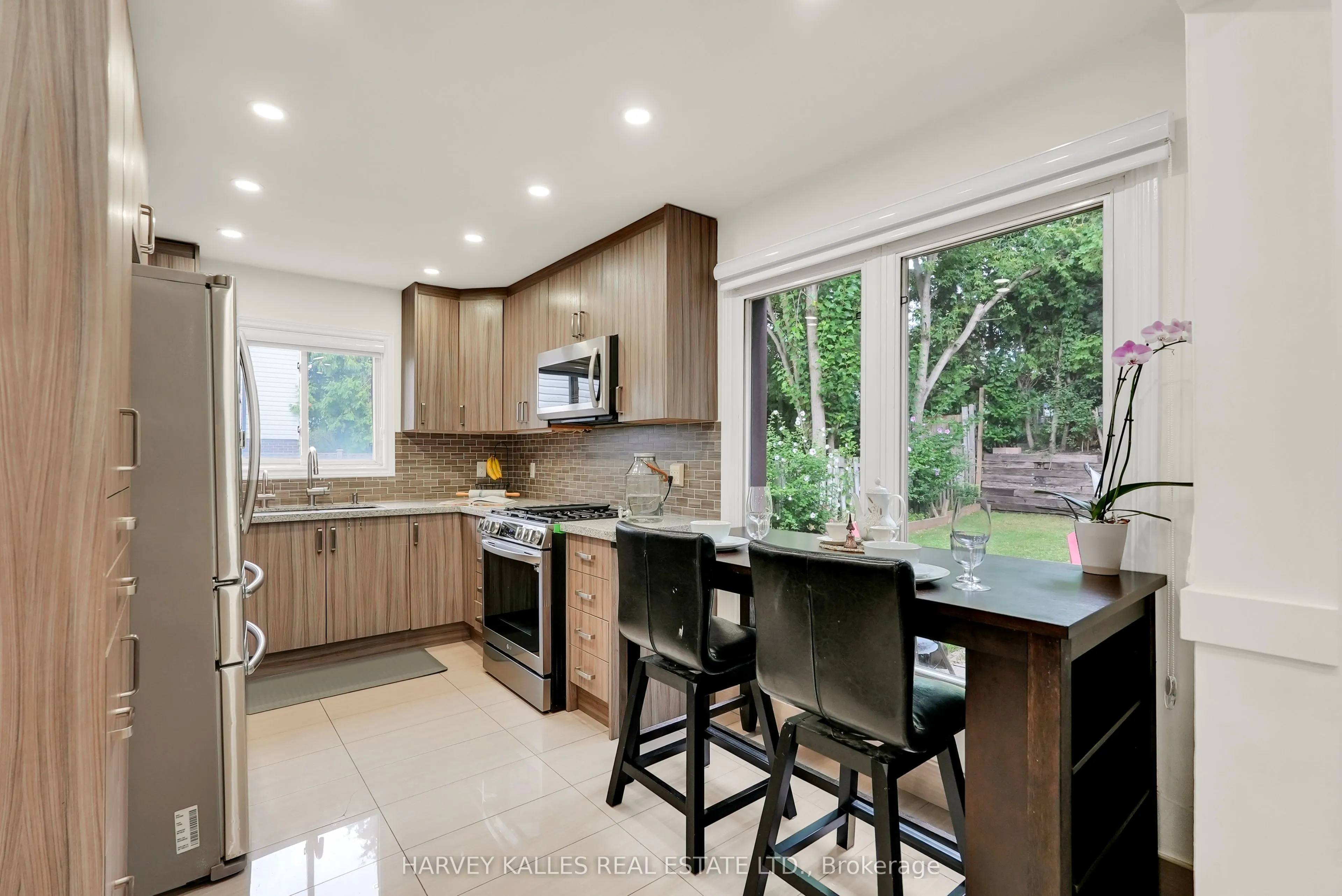 36 Aberfeldy Crescent