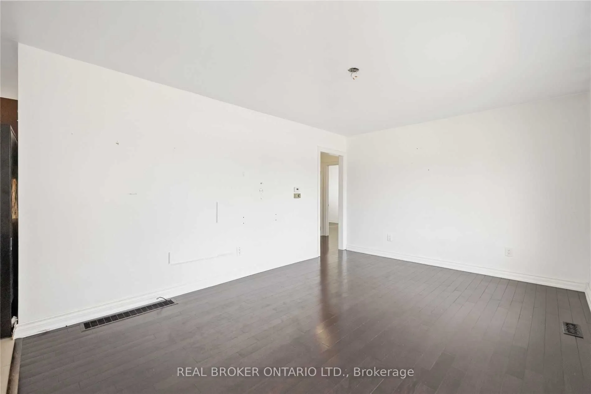 49 Hurricane Avenue, #Main