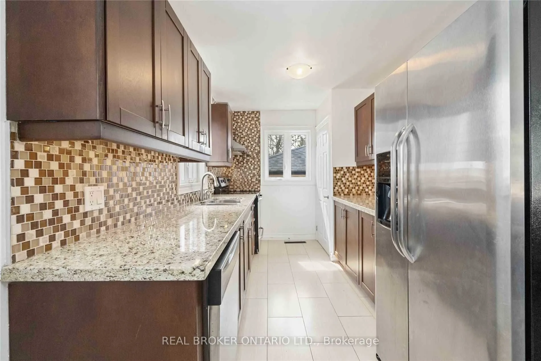 49 Hurricane Avenue, #Main
