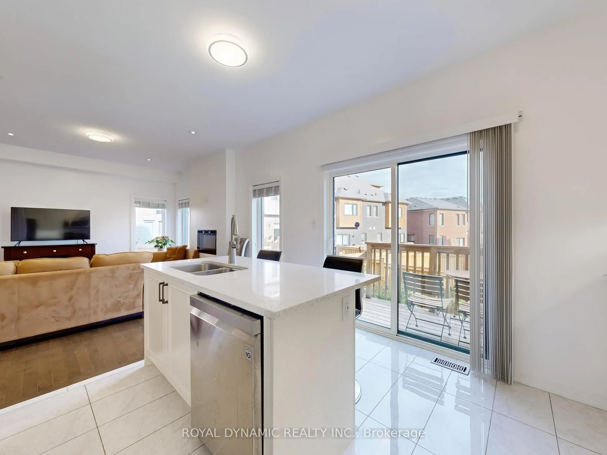 59 Tango Crescent