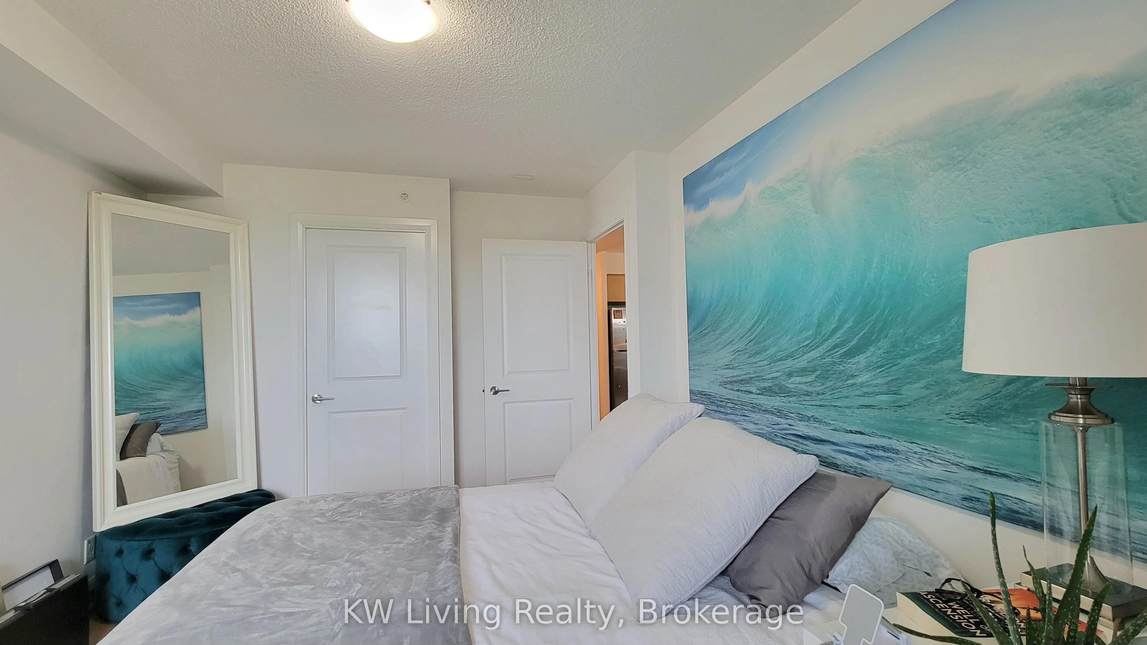 370 Hwy 7 E, #802