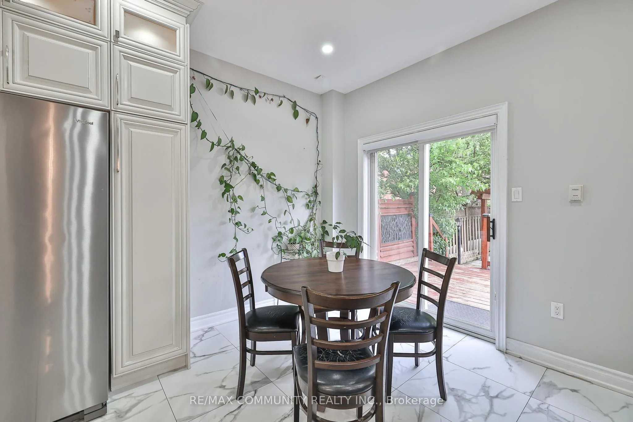 43 Futura Avenue