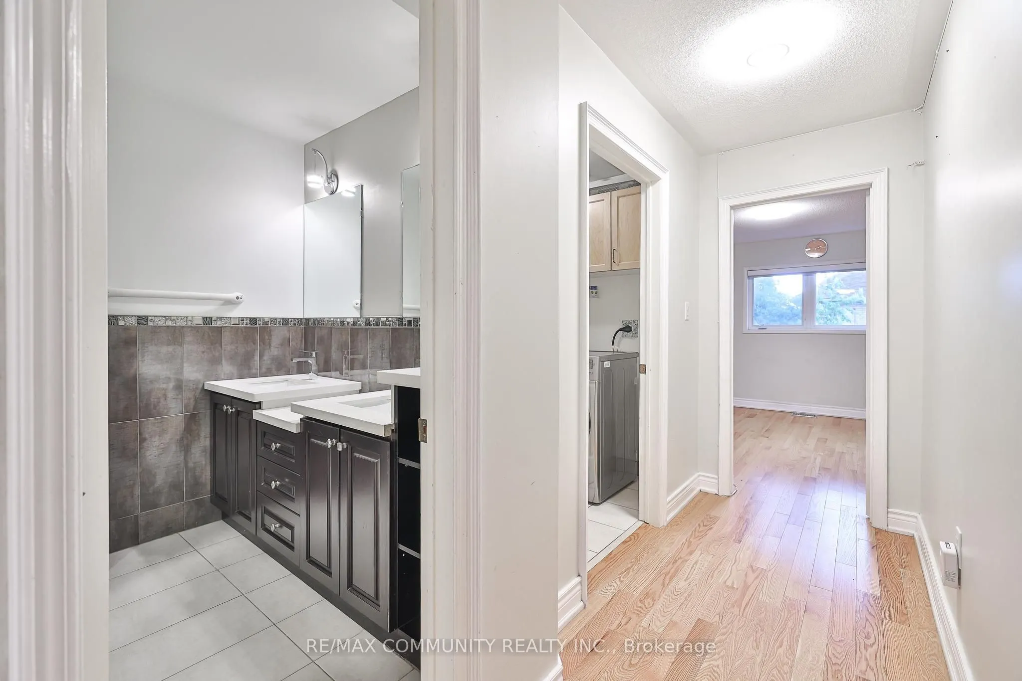 43 Futura Avenue