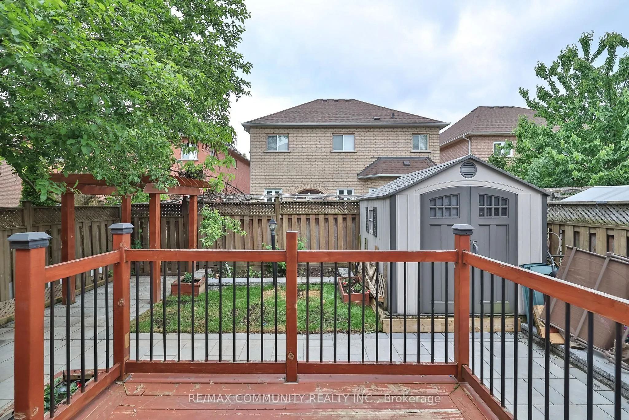 43 Futura Avenue