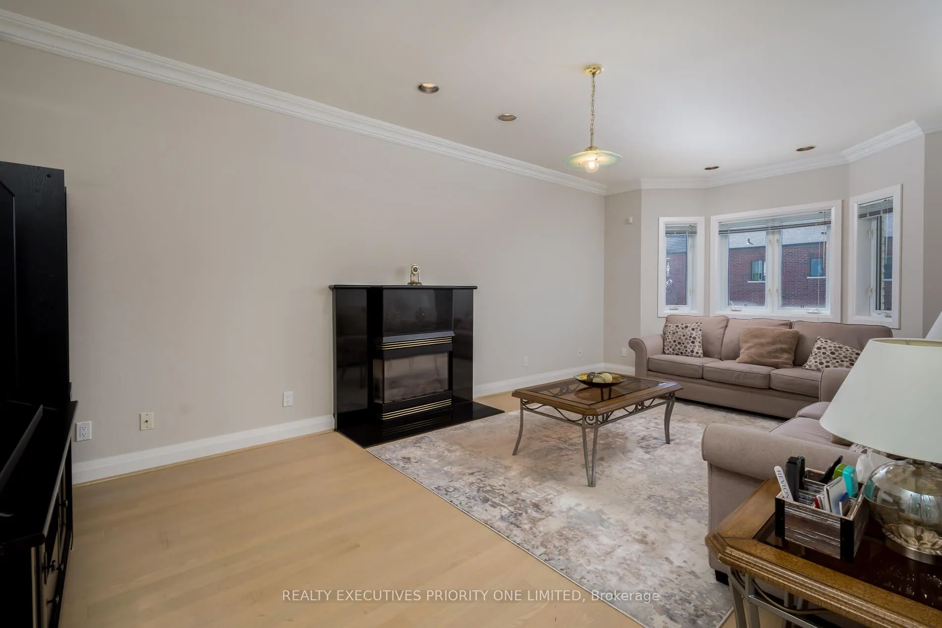 67 Stockdale Crescent