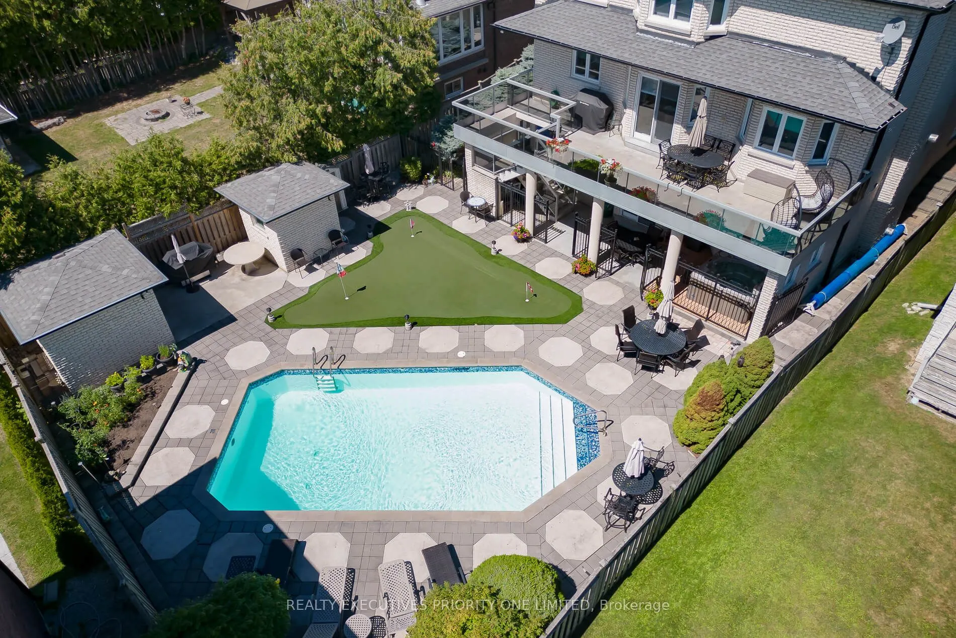 67 Stockdale Crescent