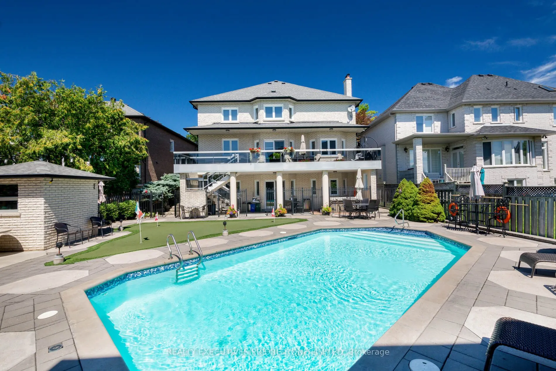 67 Stockdale Crescent