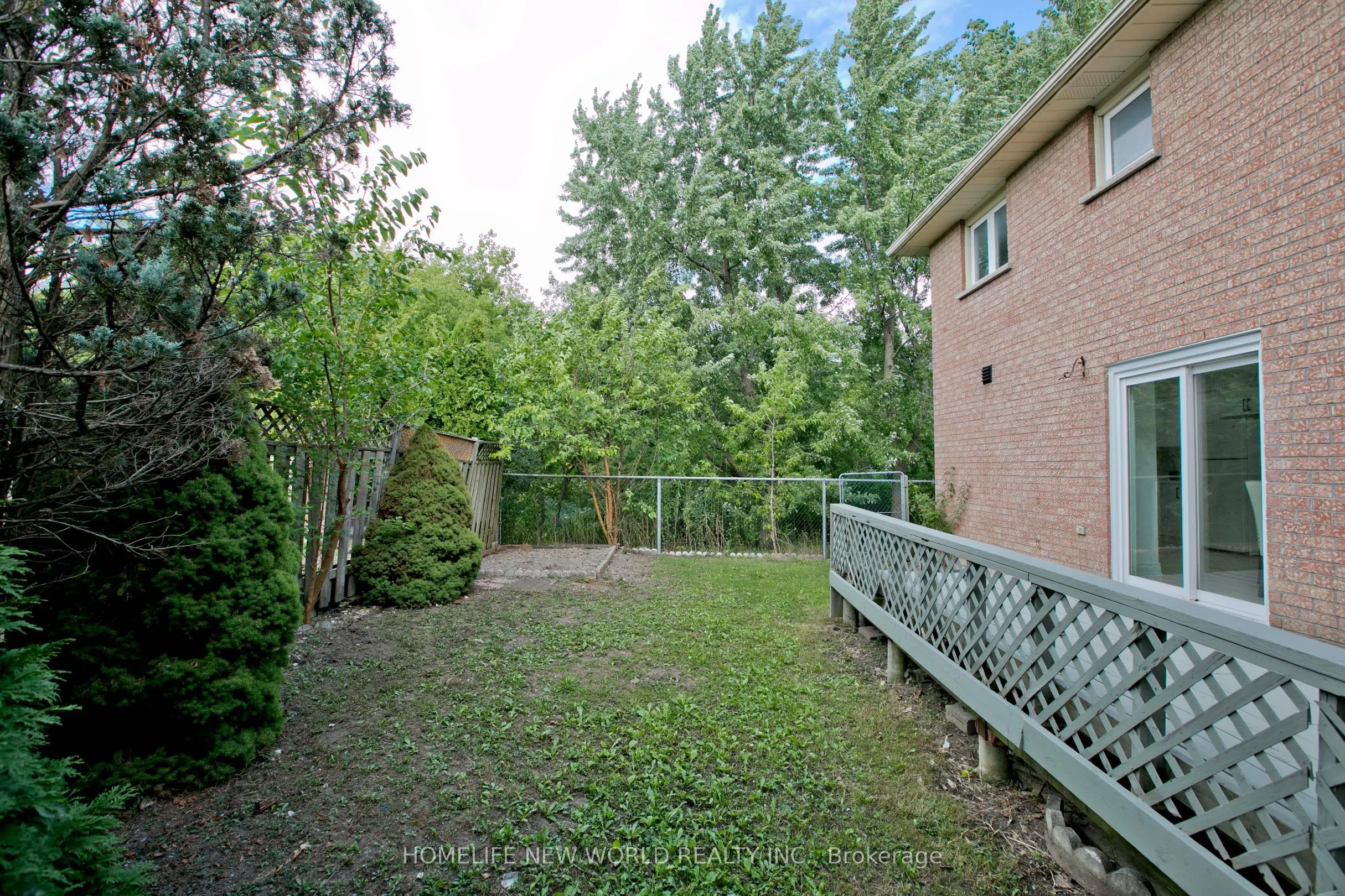 94 Weldrick Road E