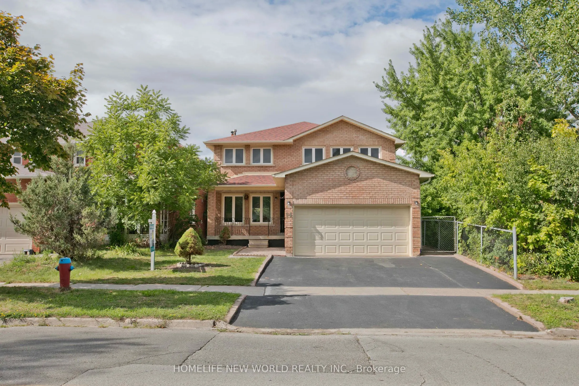 94 Weldrick Road E