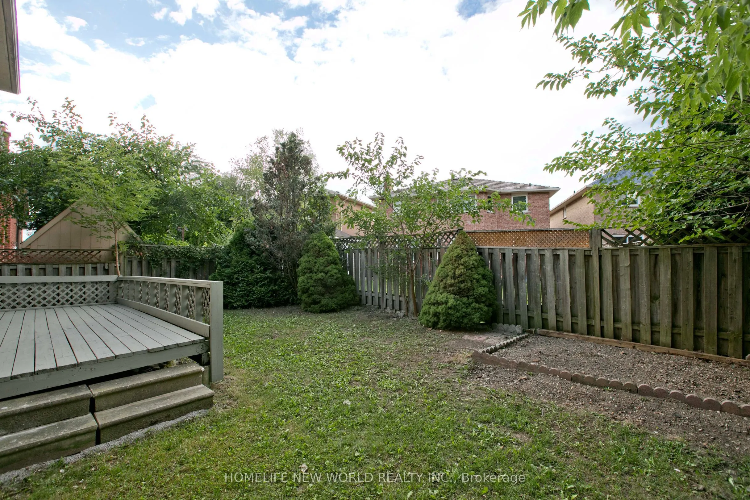 94 Weldrick Road E