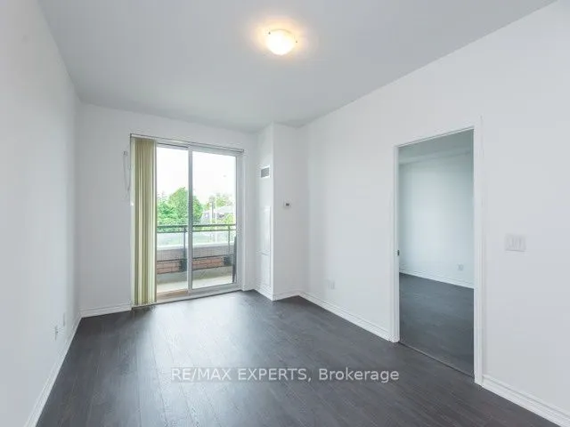 11611 Yonge Street, #216