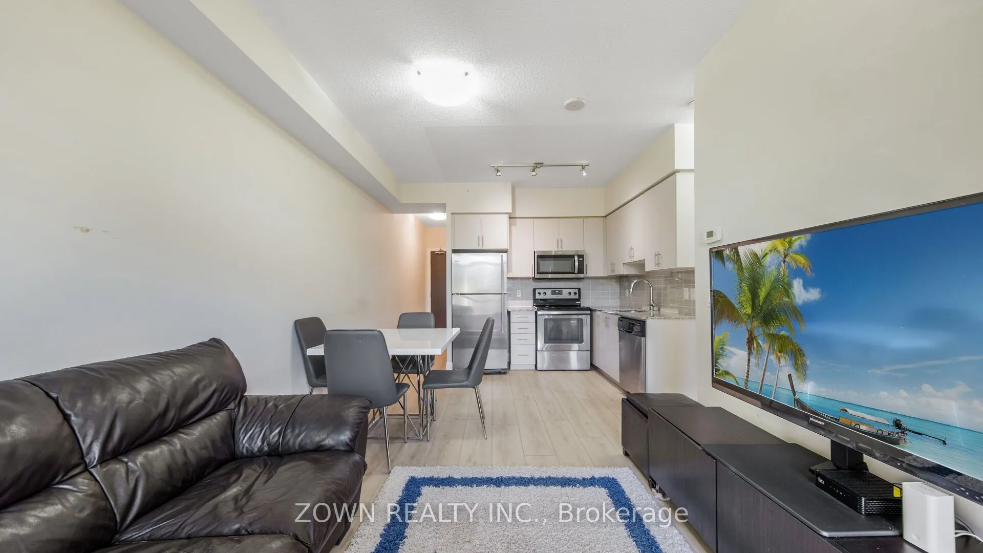 85 NORTH PARK Road, #201