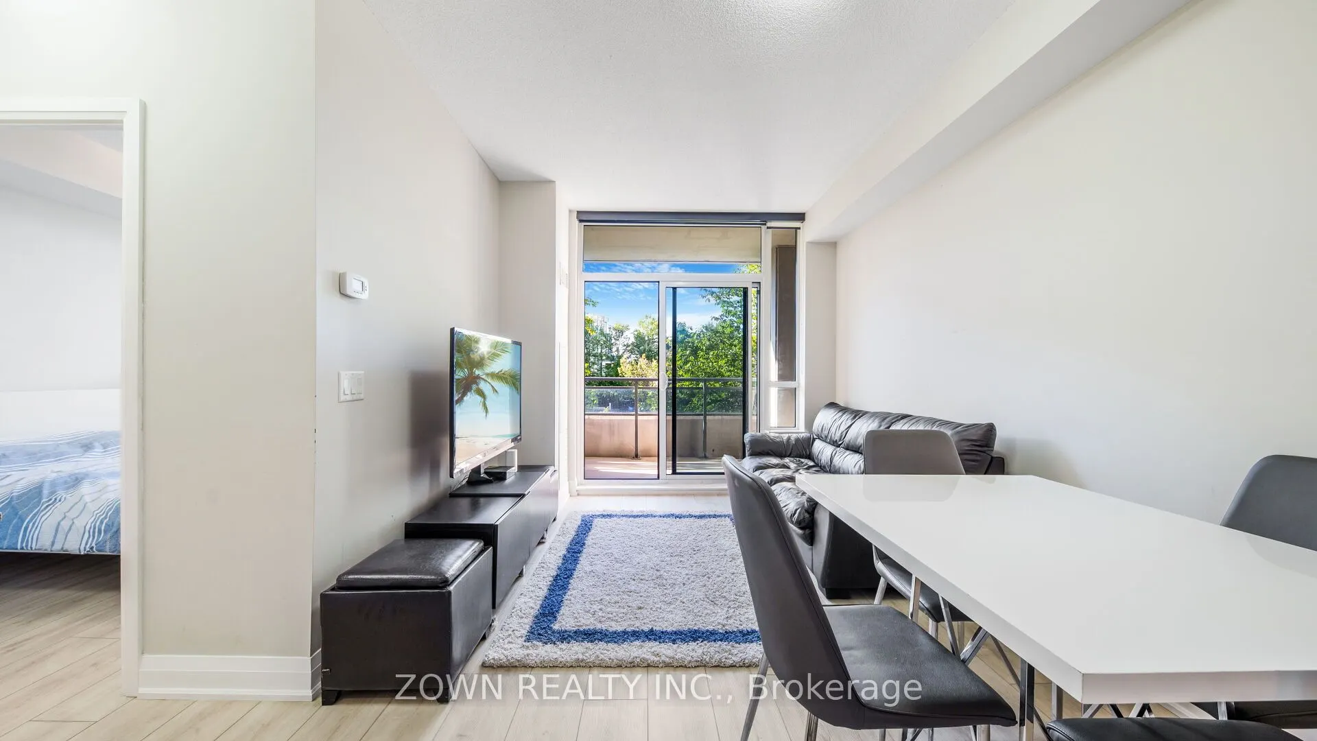 85 NORTH PARK Road, #201
