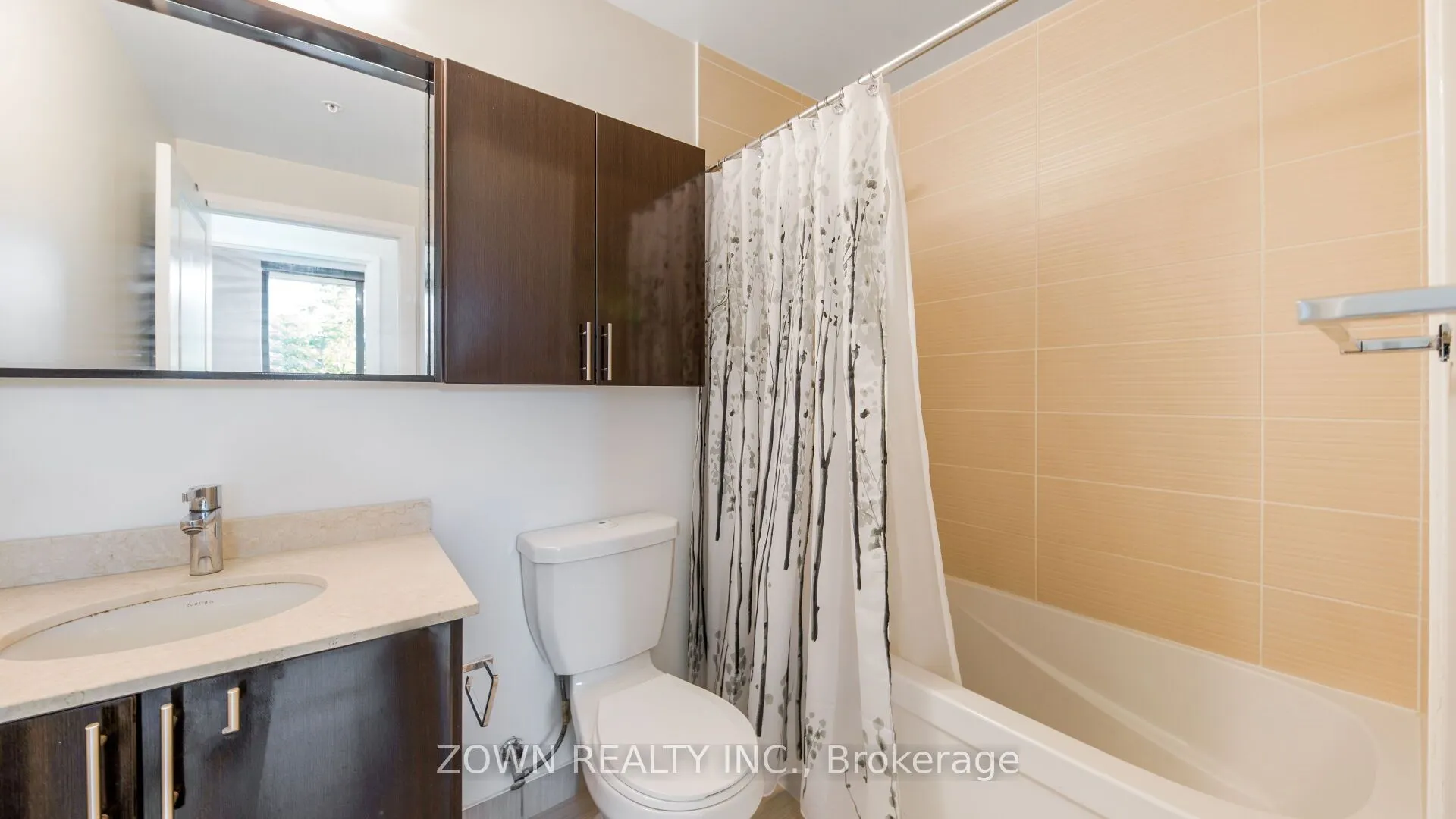 85 NORTH PARK Road, #201