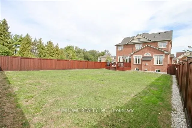 54 Lake Forest Drive