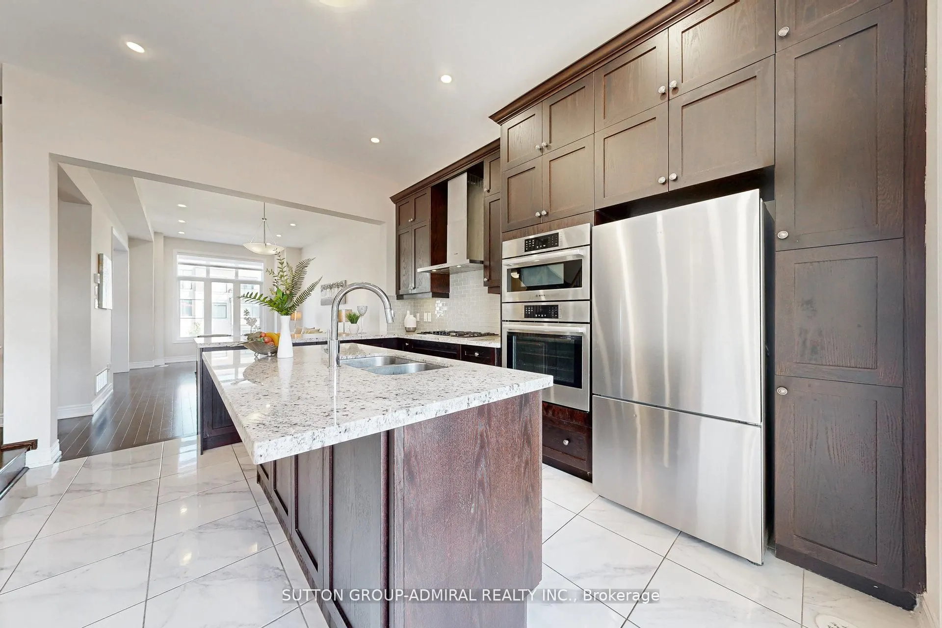 597 Marc Santi Boulevard