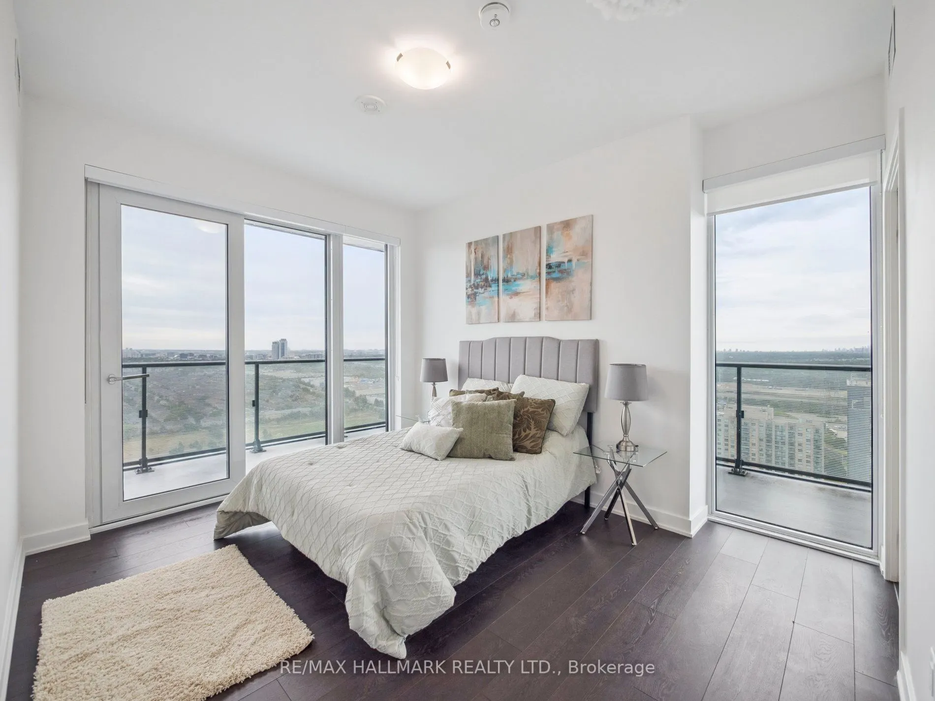 105 Oneida Crescent, #2708