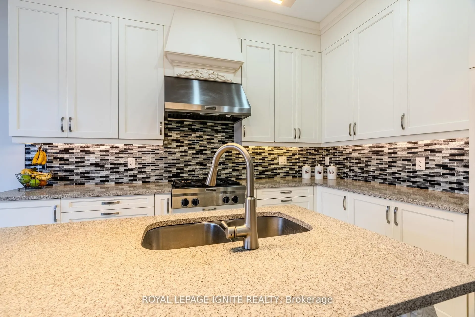 73 Kentwood Crescent