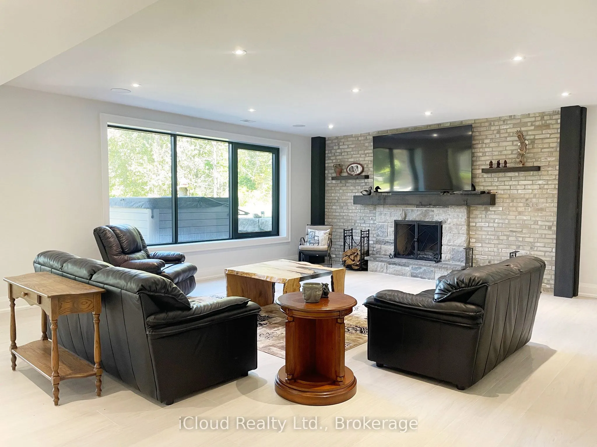 15670 10th Concession Road