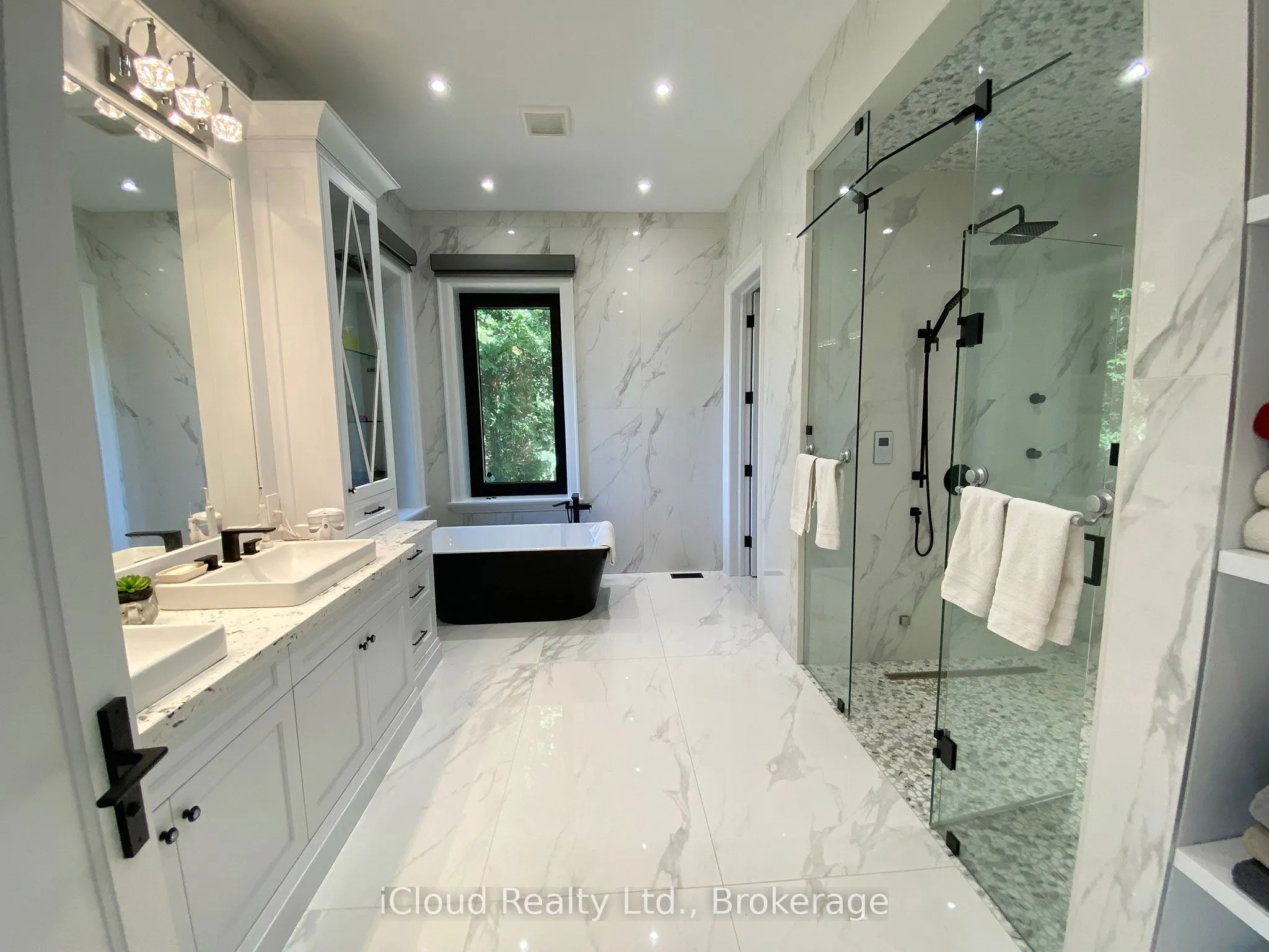 15670 10th Concession Road