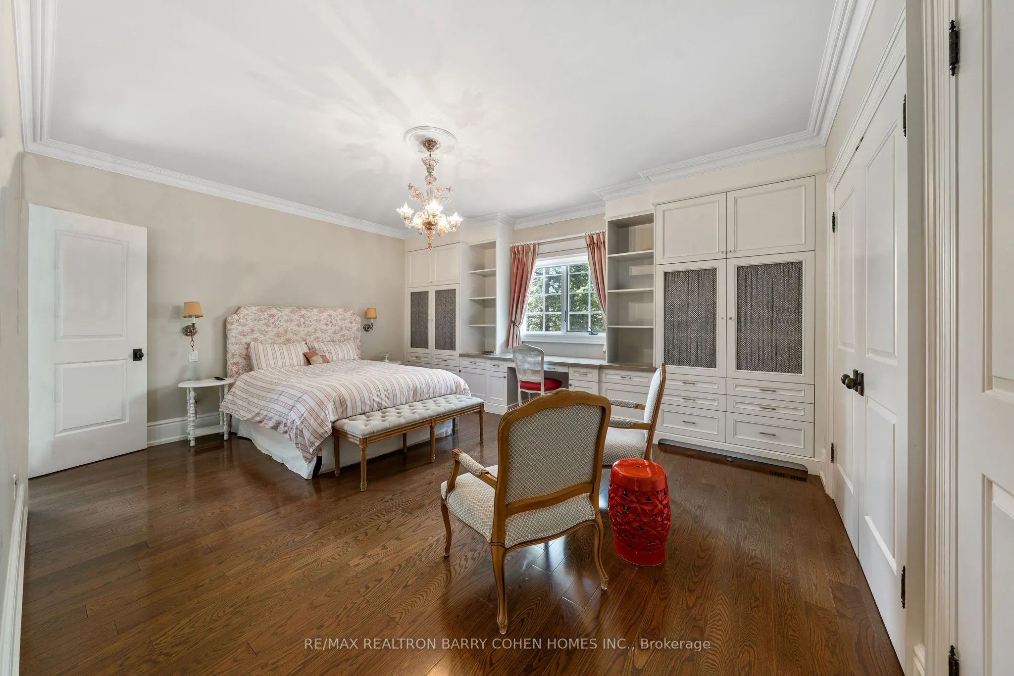 60 Parr Place