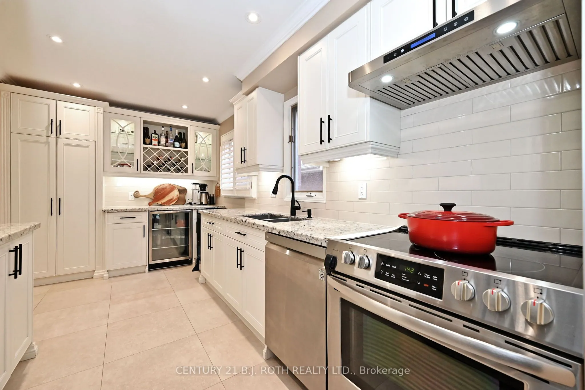 99 Sandfield Drive