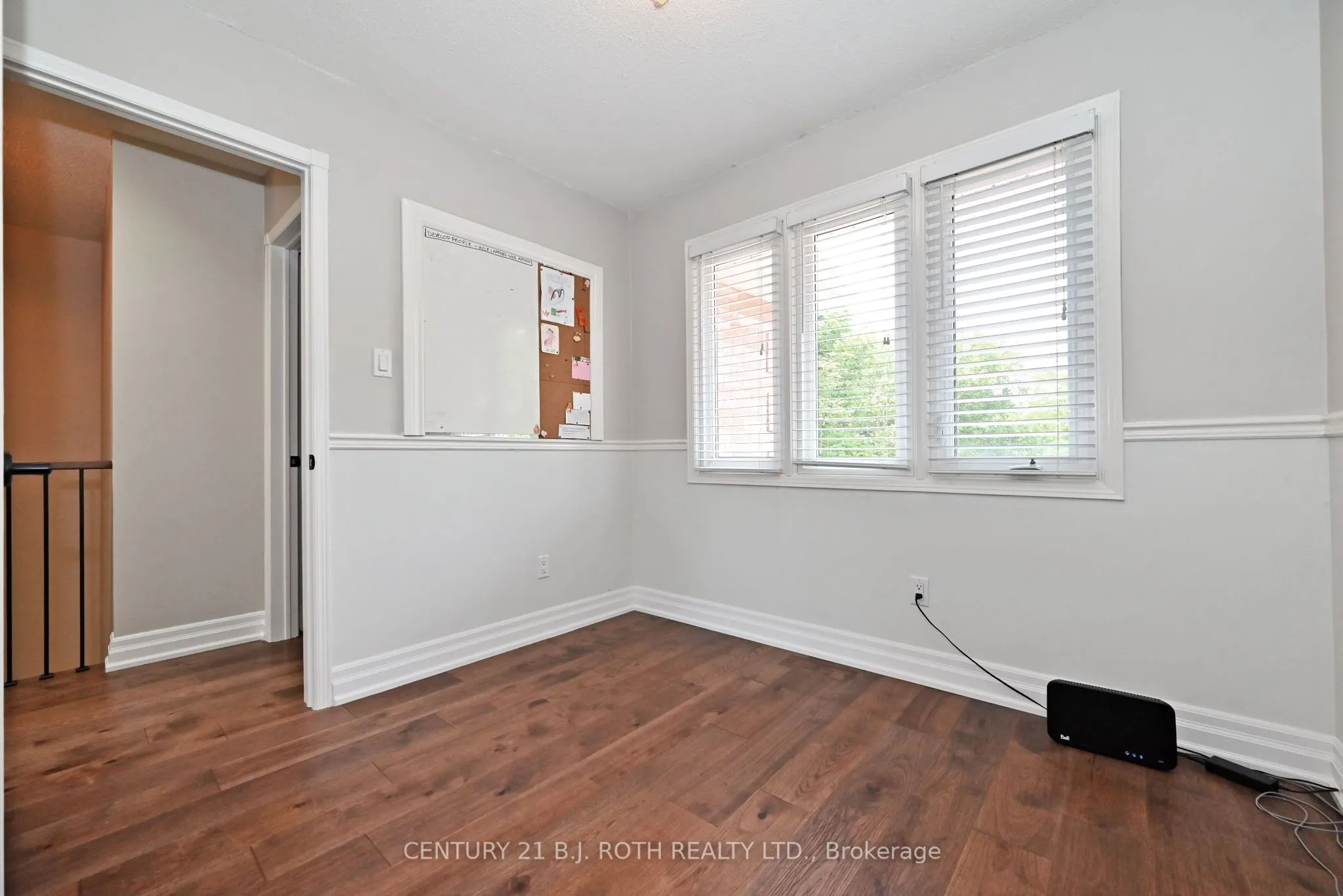 99 Sandfield Drive