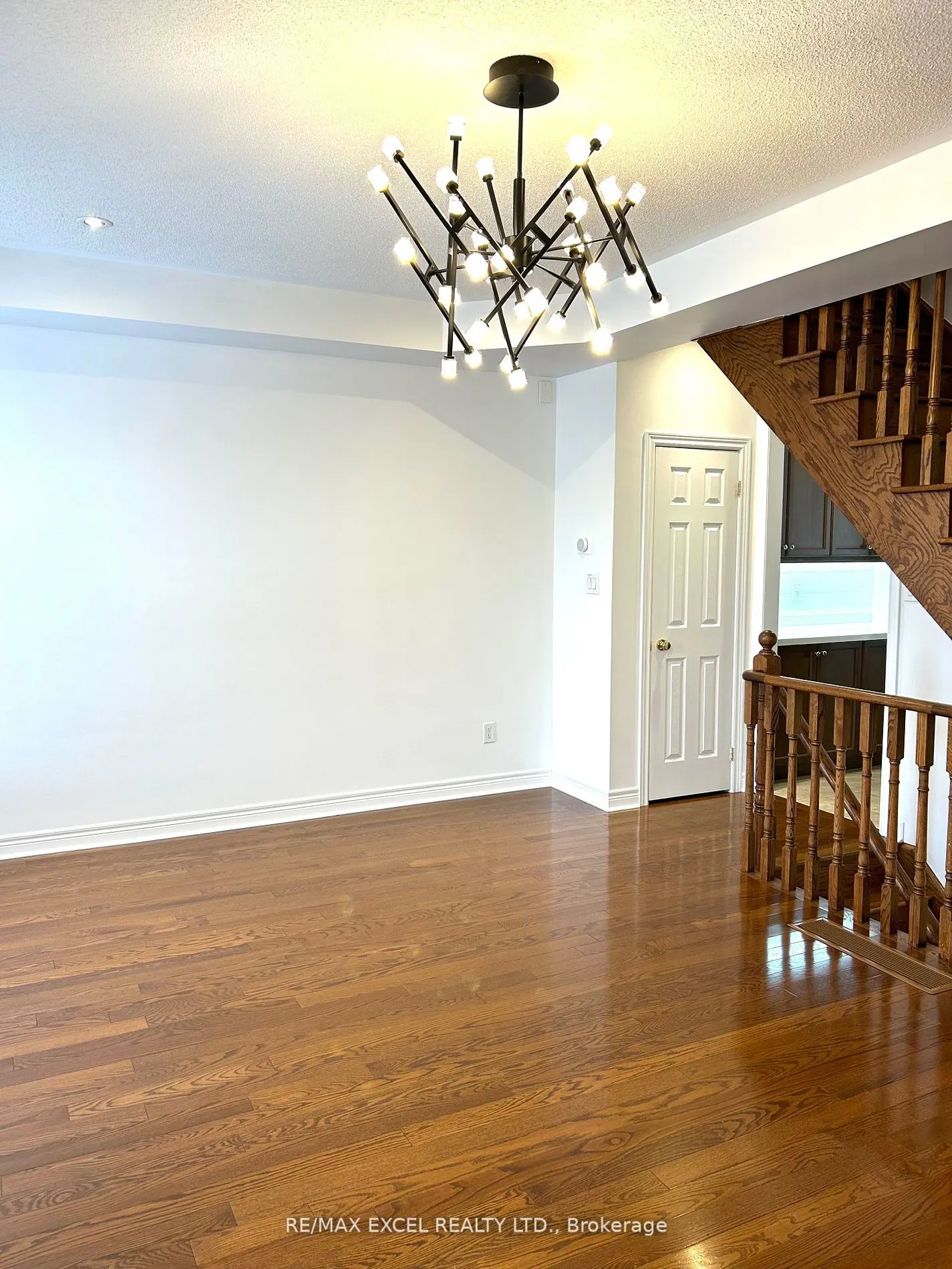 17 Earnshaw Drive