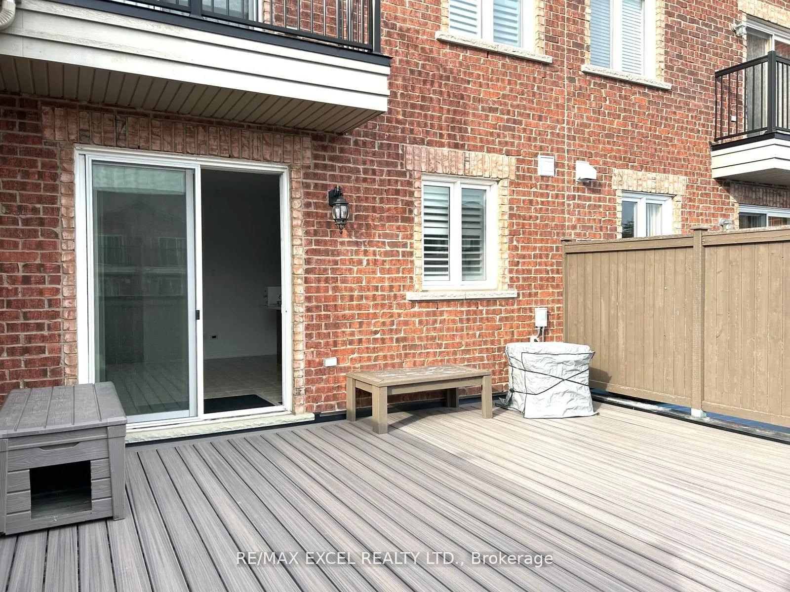 17 Earnshaw Drive