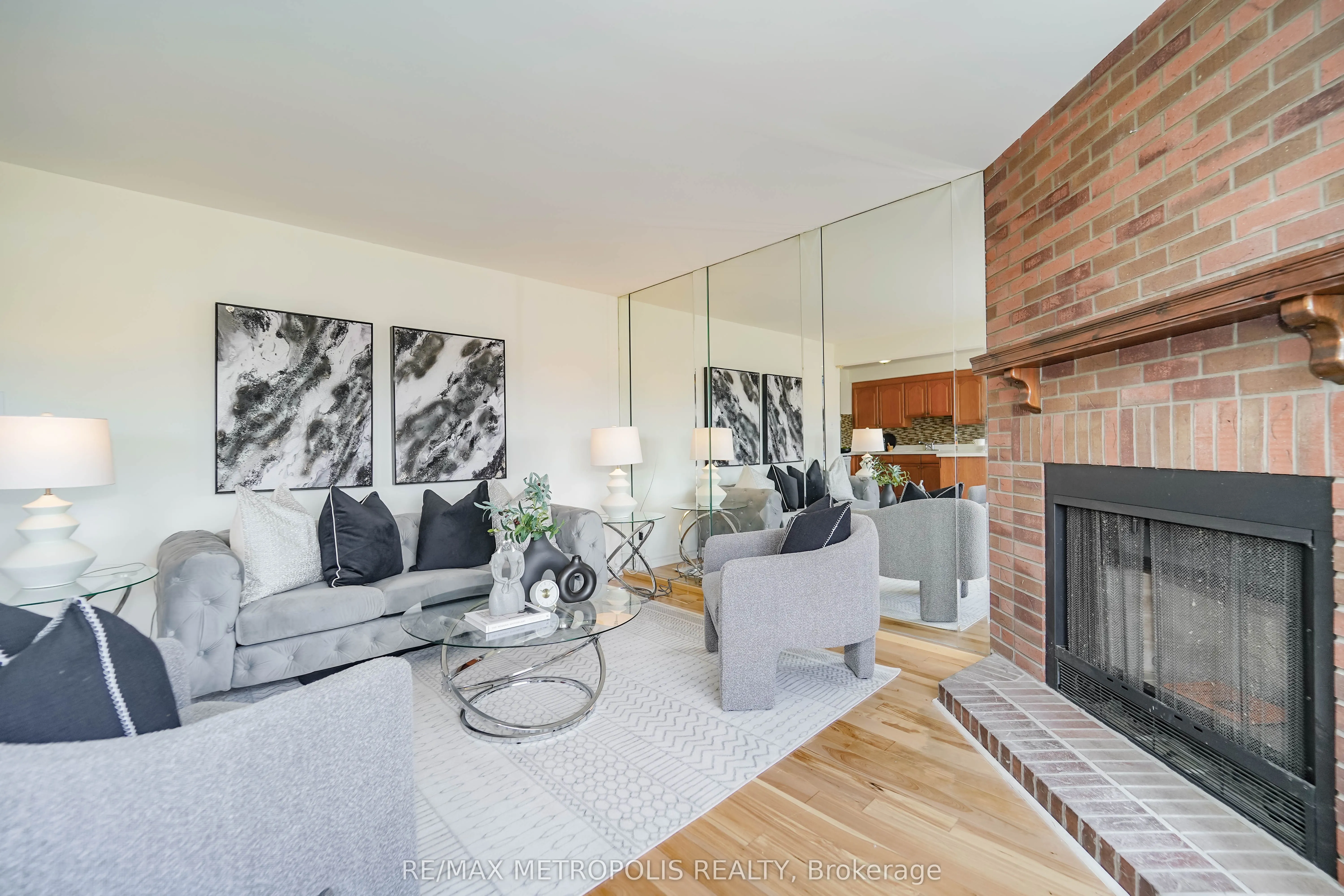 40 Lavron Court