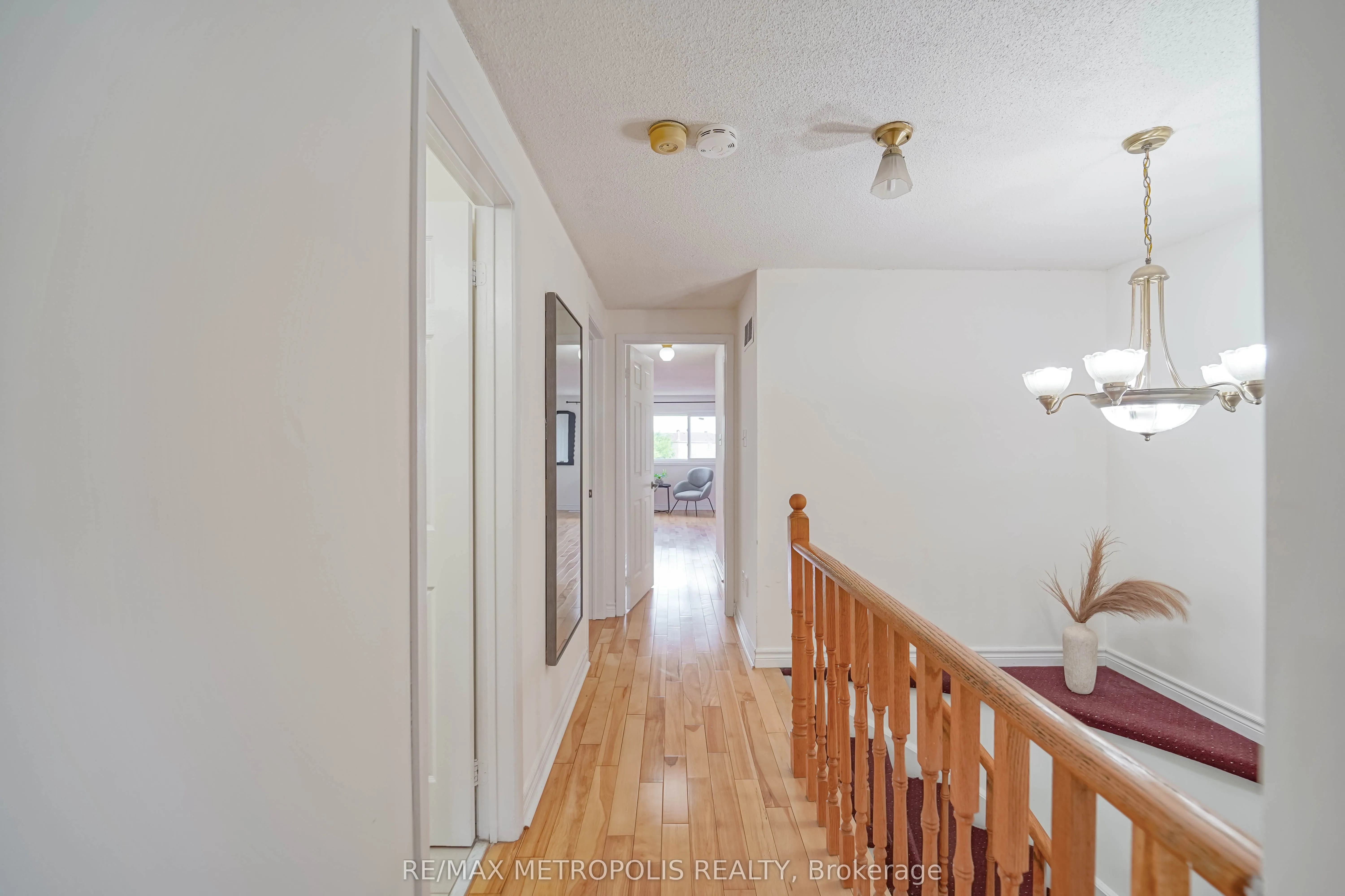 40 Lavron Court