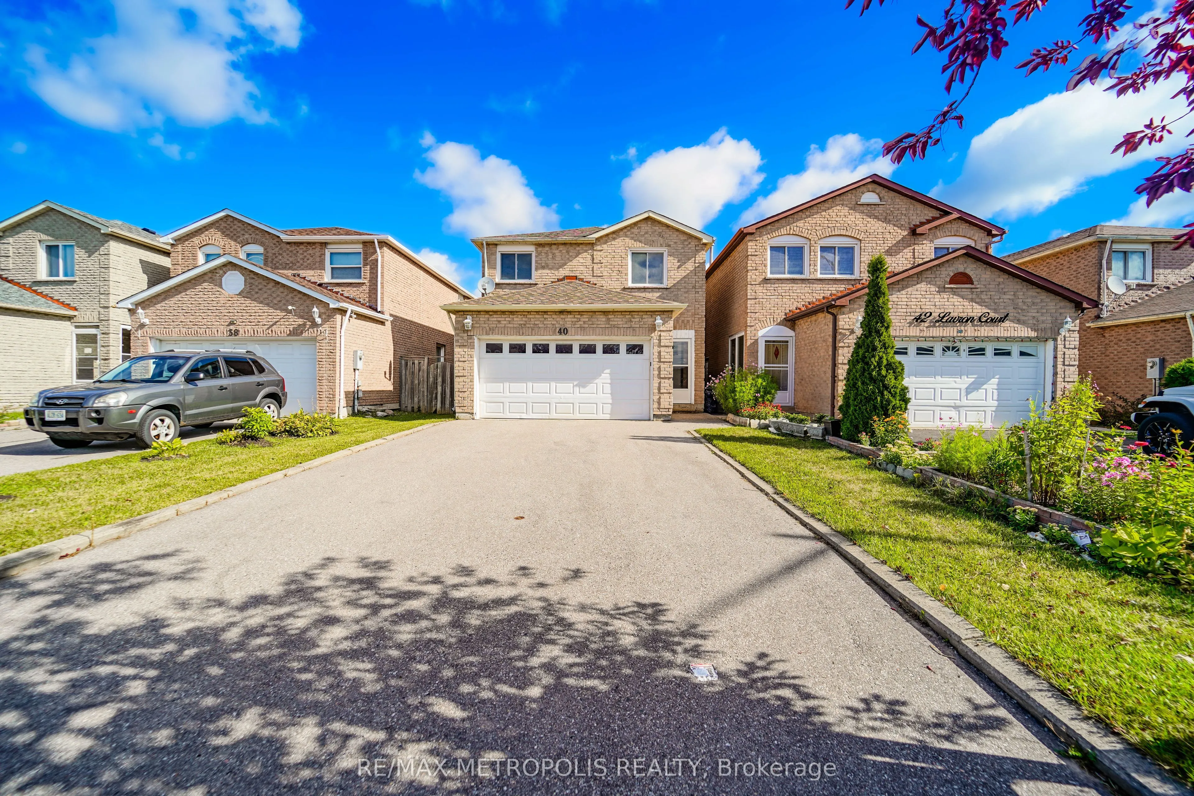 40 Lavron Court