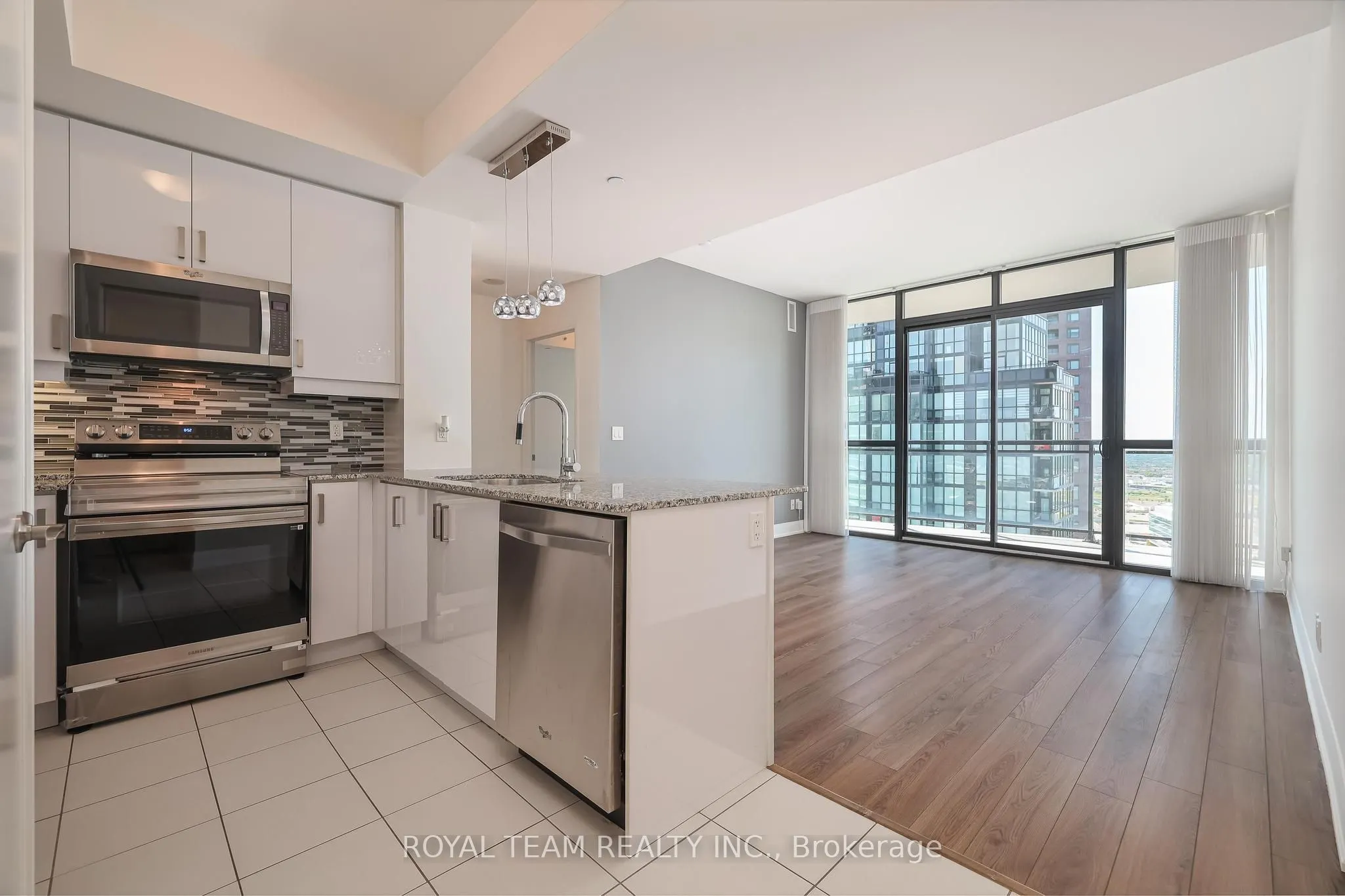 2900 Highway 7, #3405