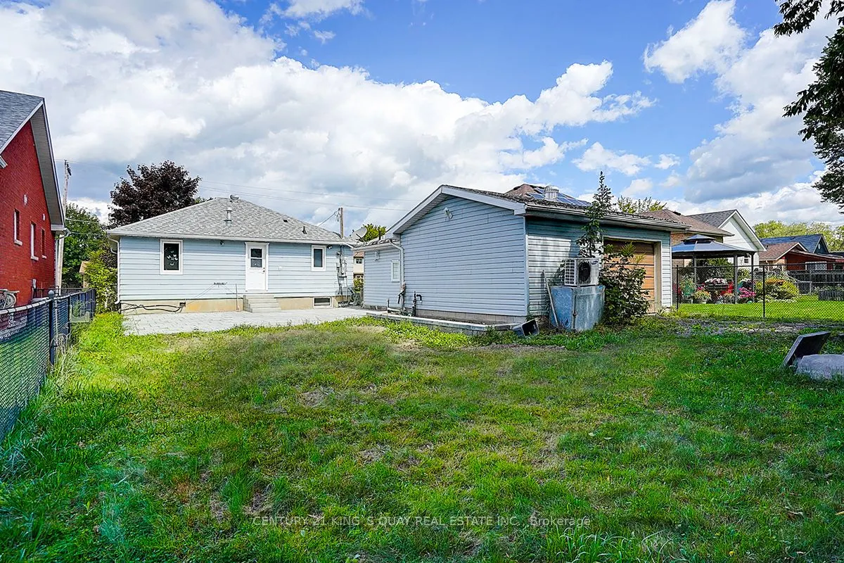 297 Glenwoods Avenue