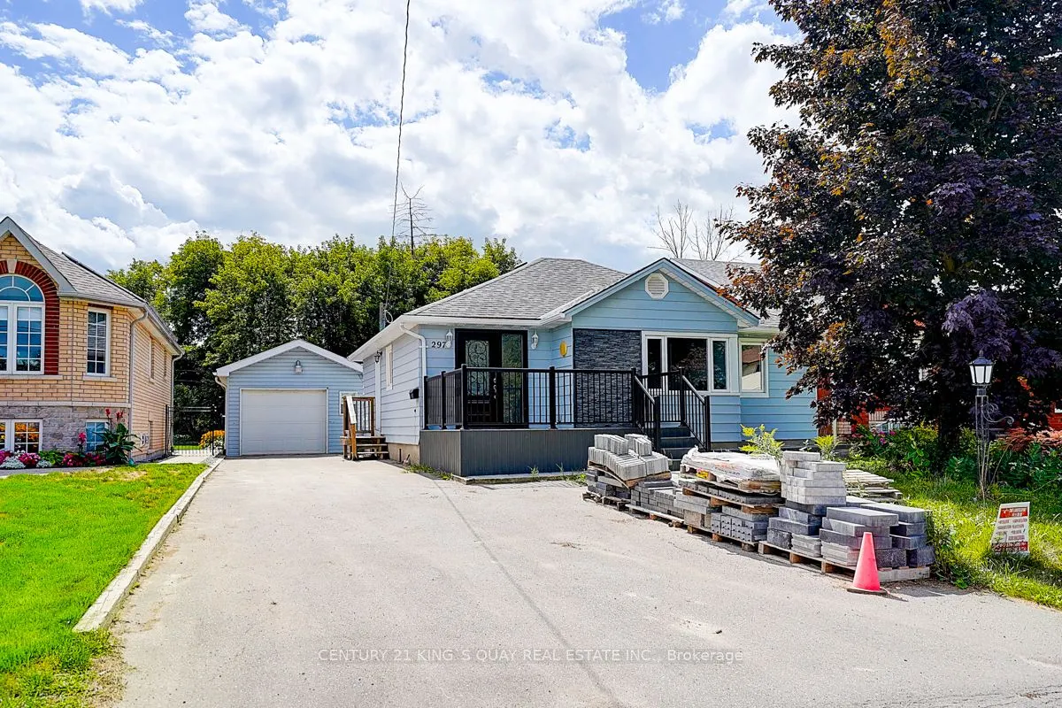 297 Glenwoods Avenue