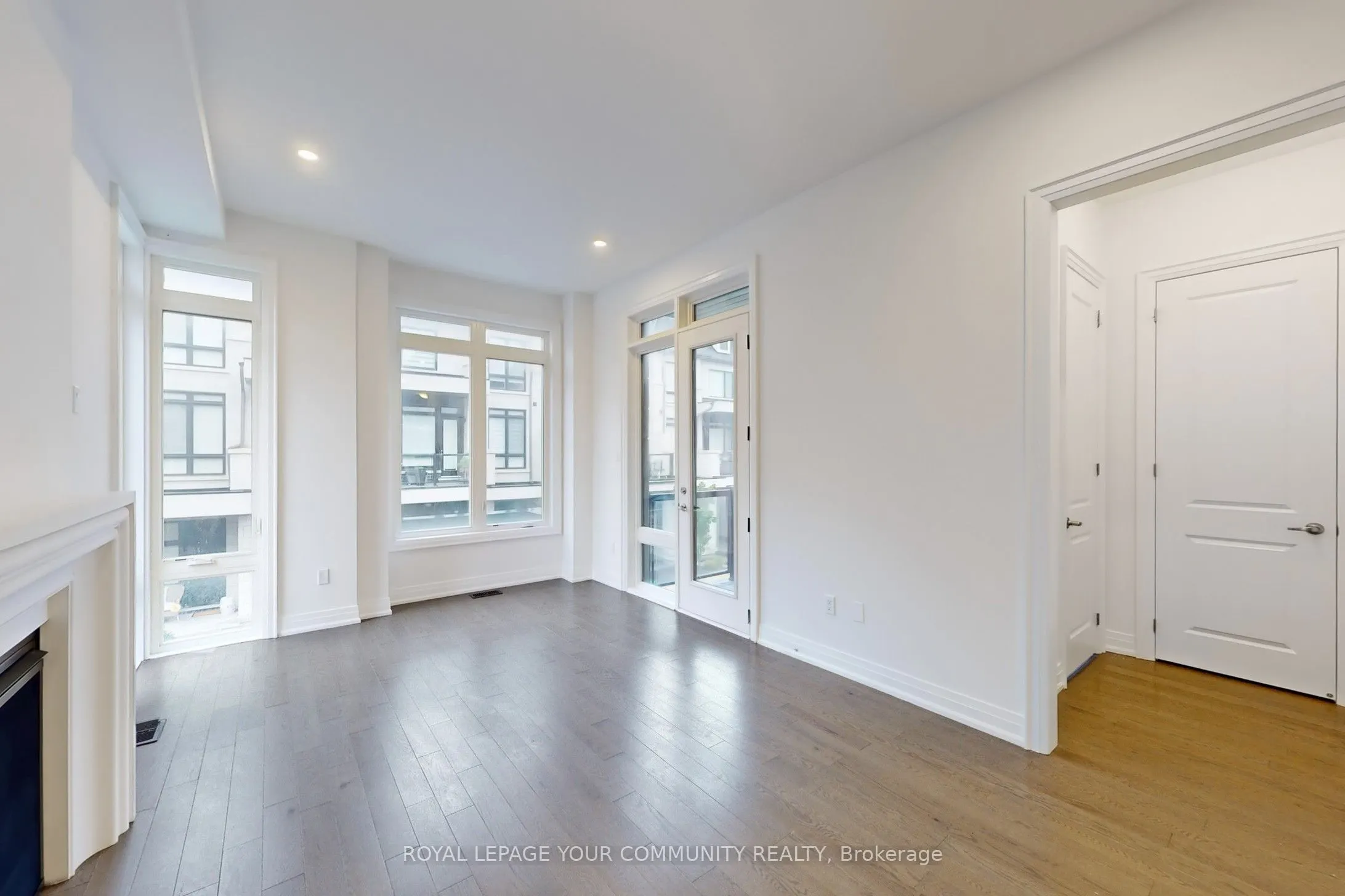 32 Globemaster Lane