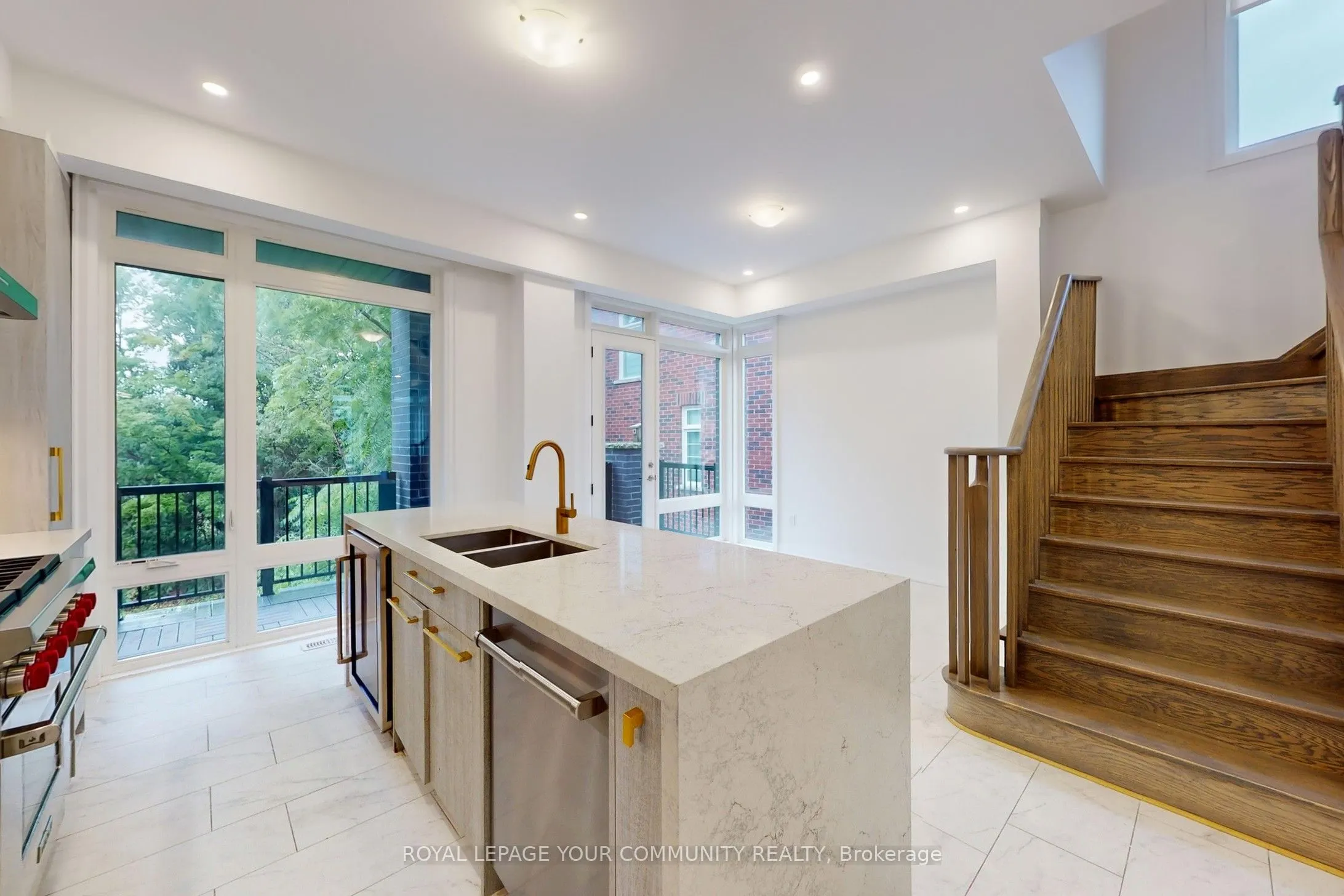 32 Globemaster Lane