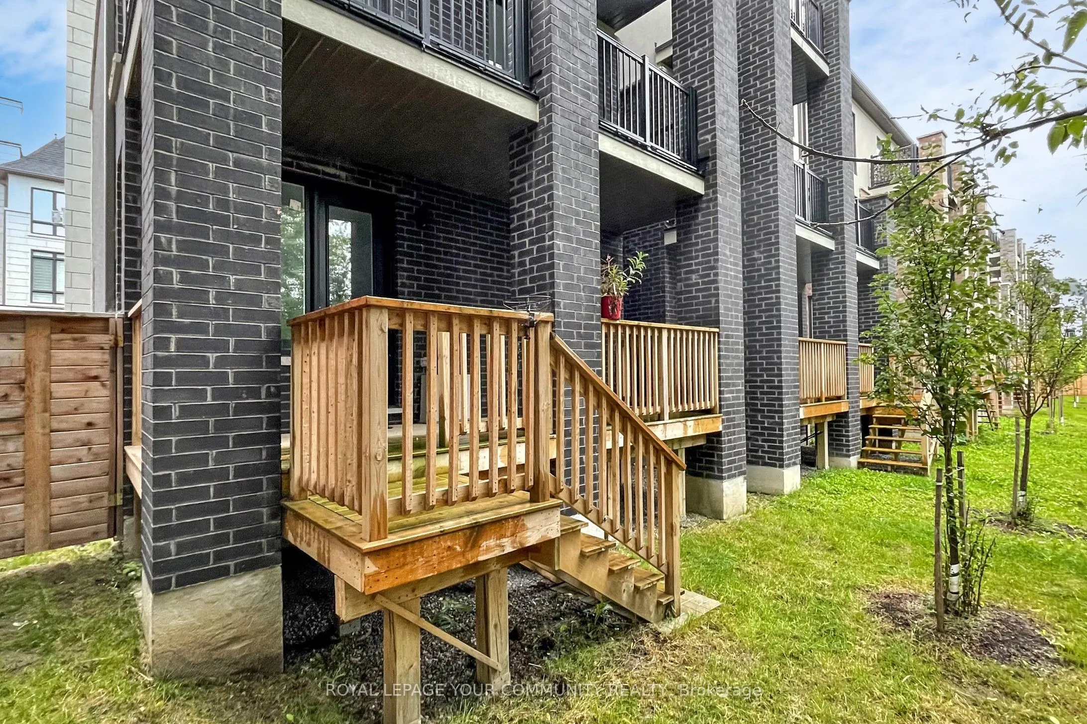 32 Globemaster Lane