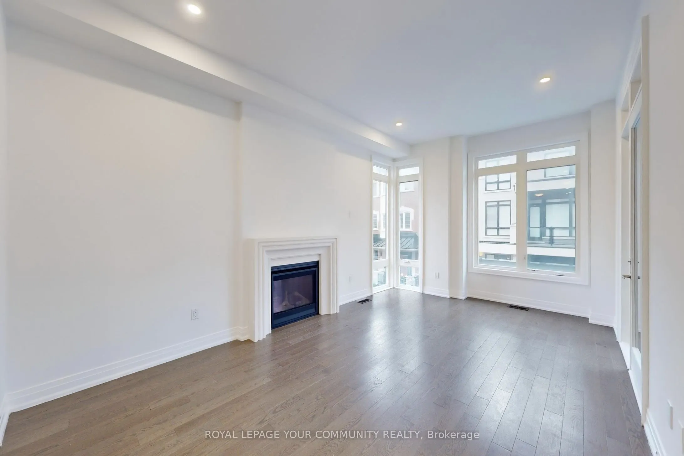 32 Globemaster Lane