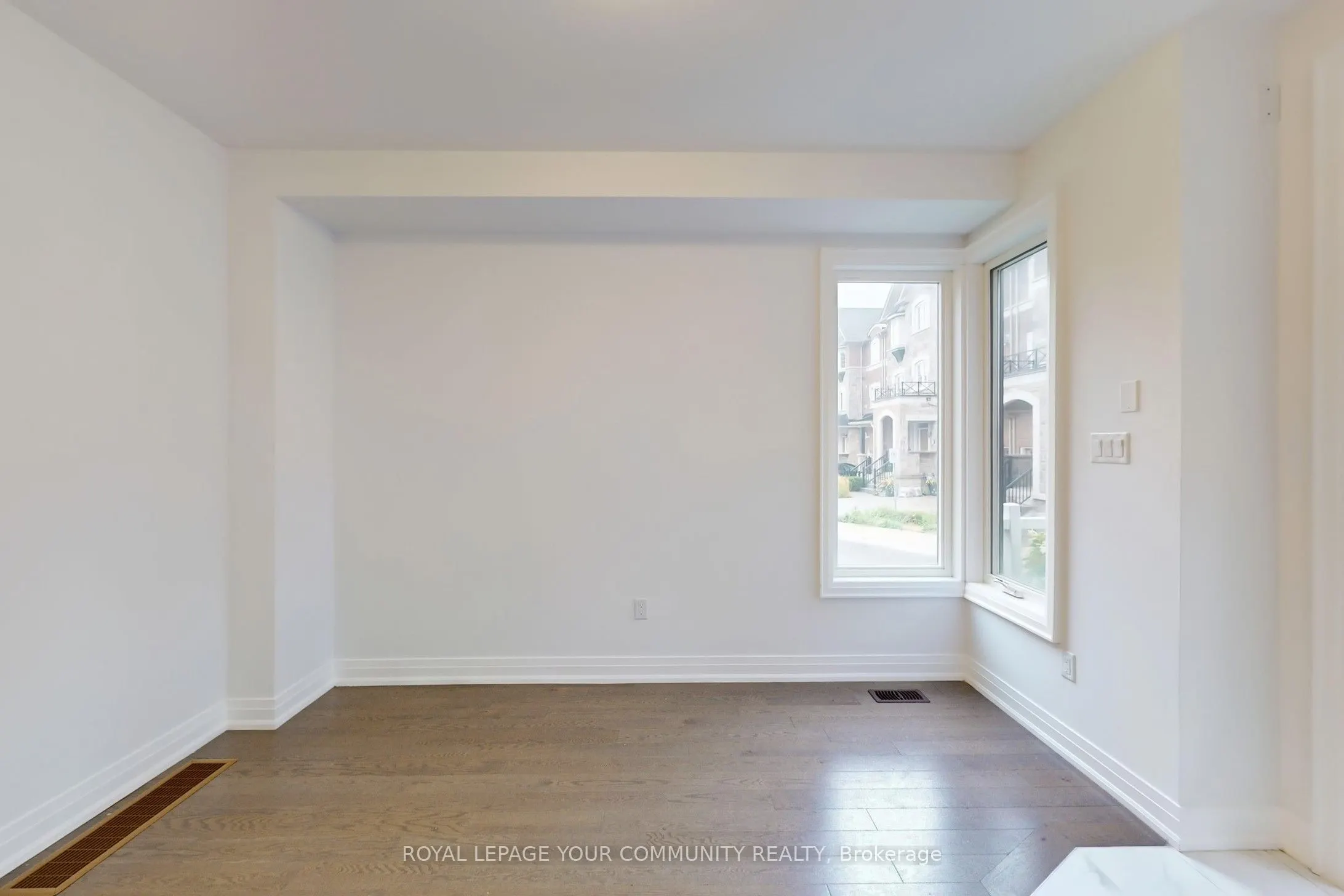 32 Globemaster Lane